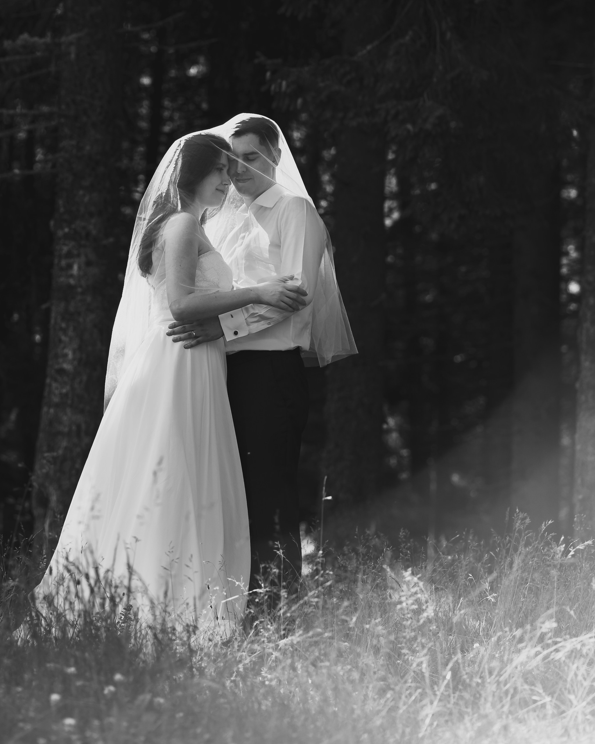 Trash the dress — Lorena&Adi  - Mihai Popa. Mihai Popa |Wedding Photographer | Worldwide | Bucharest