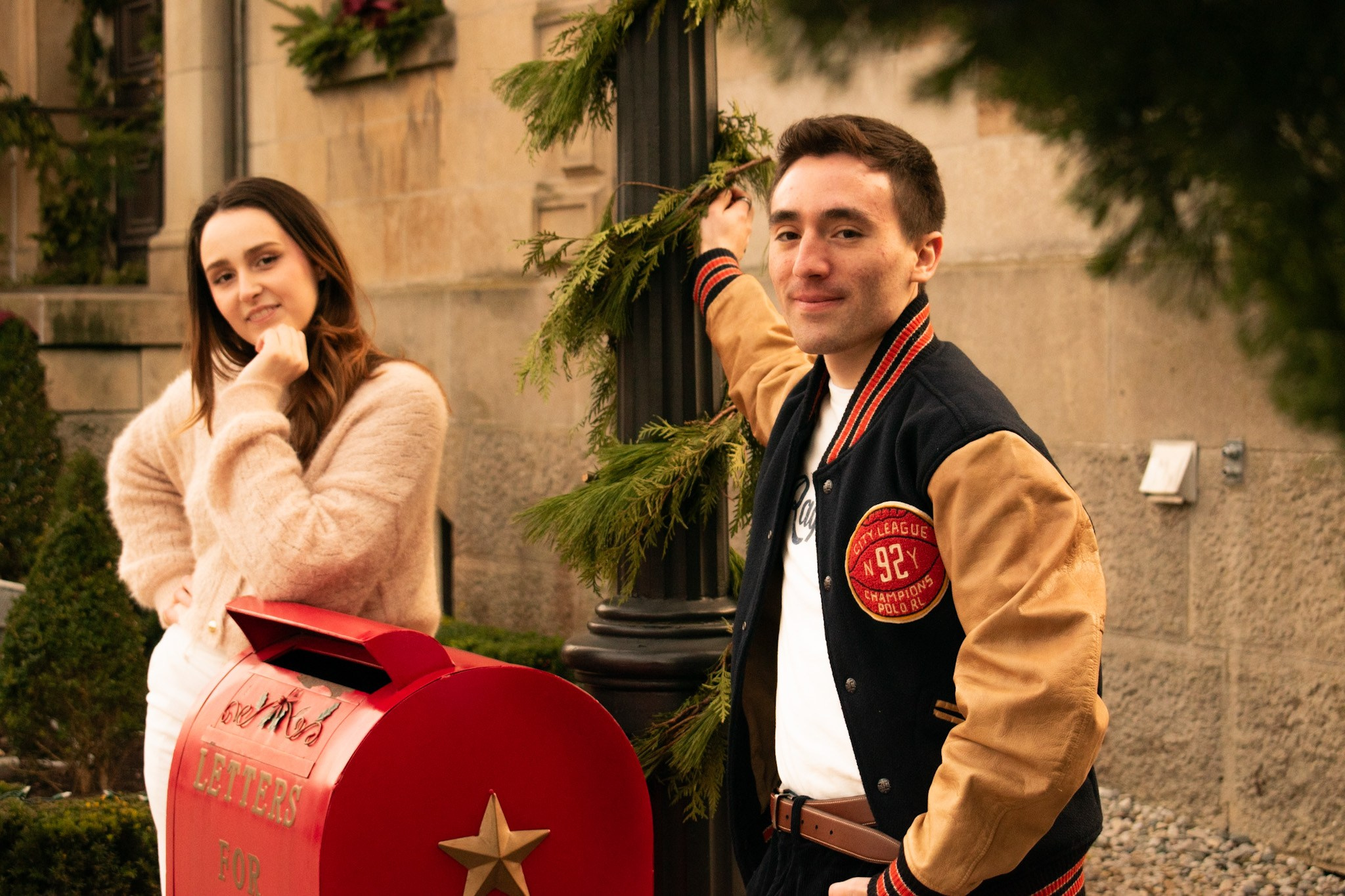 Vlada & Ale — Christmas Photosoot. Main