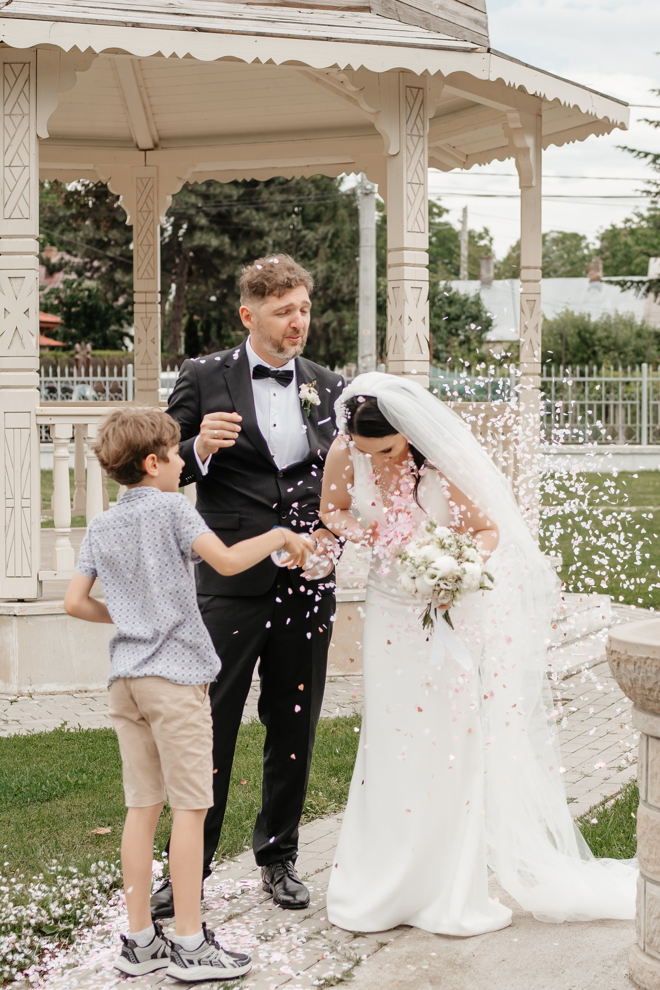 Adina & Alexandru – Nuntă elegantă în Roman. Fotograf de nuntă, corporate, botezuri, majorate și aniversări Roman, Lucaci Cornel