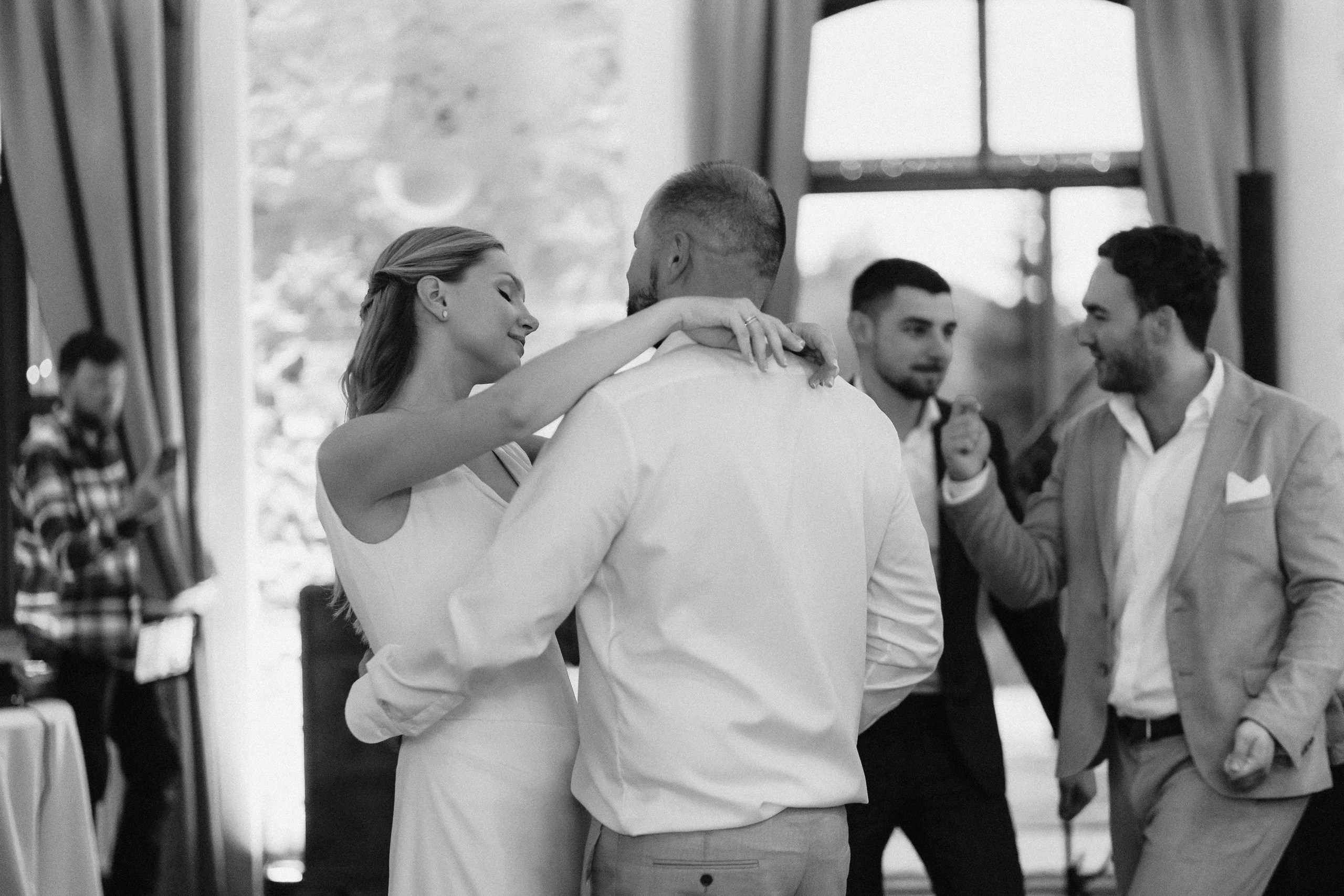 Timeless Wedding at Kalnmuižas Pils — Kristina & Dmitry in Latvia and Jūrmala. Evgeny Timofeyev | Wedding & Content photographer and videographer