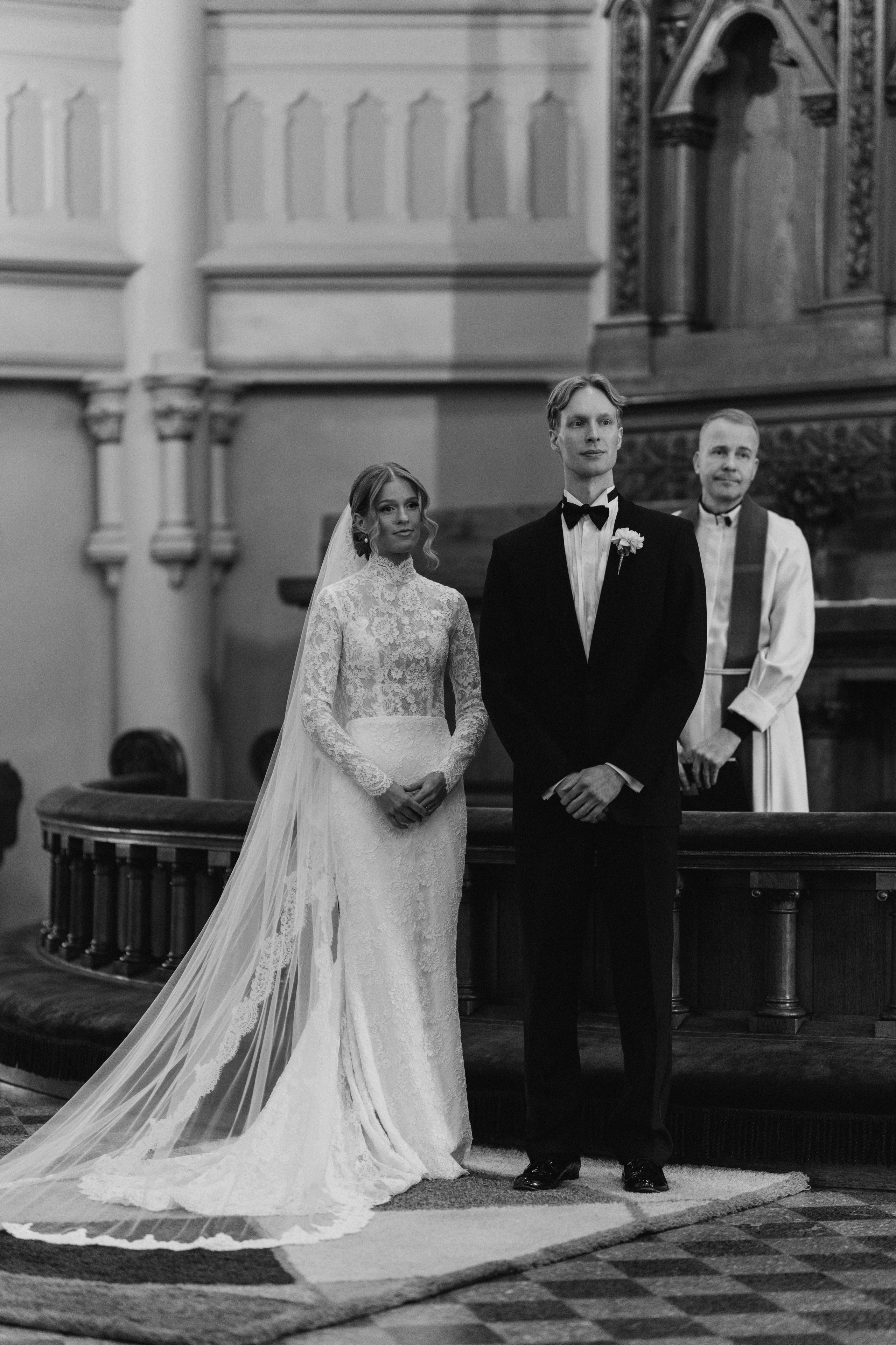 S&H. Victoria Olonen – Cinematic Portrait Artist | Helsinki & Europe