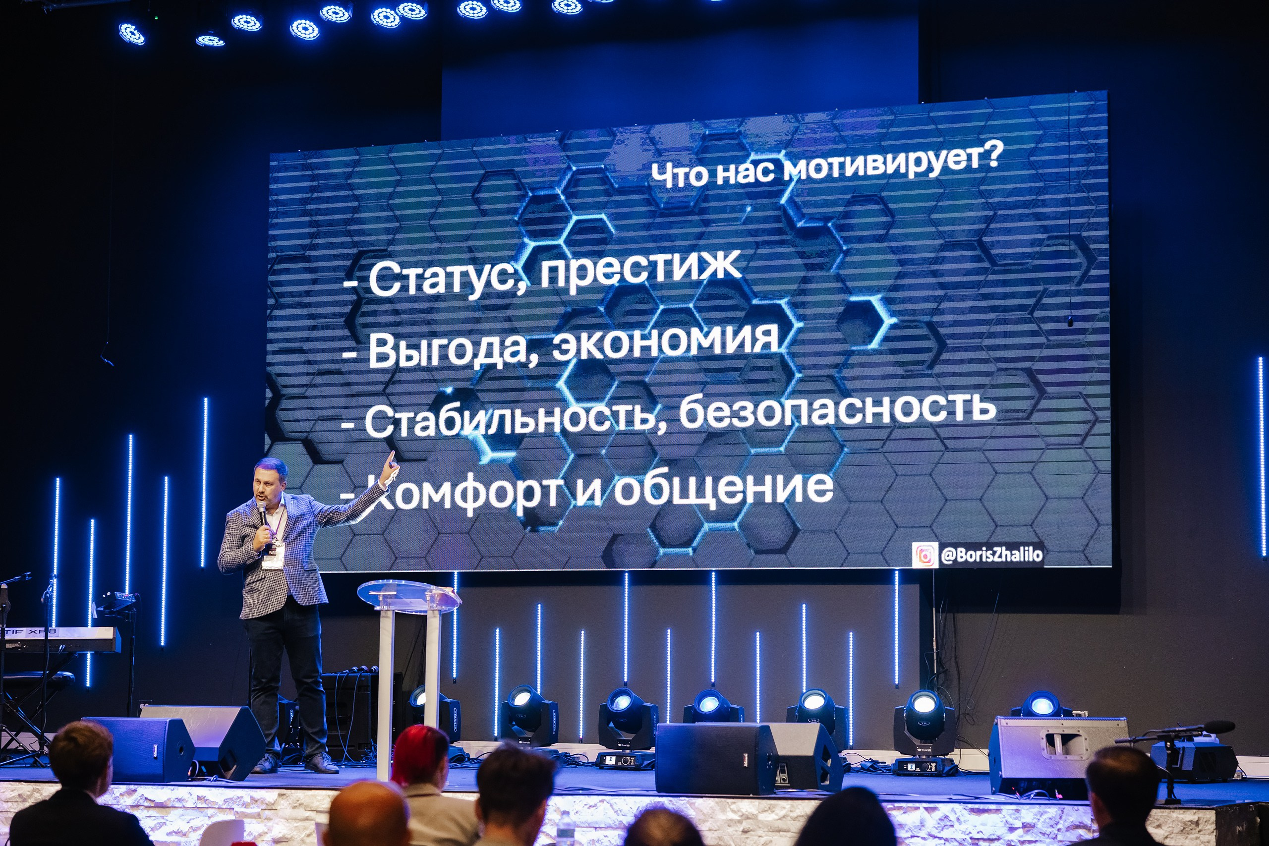 C&F Chicago 2025. Wedding family event photographer in Chicago Nick Yushevich