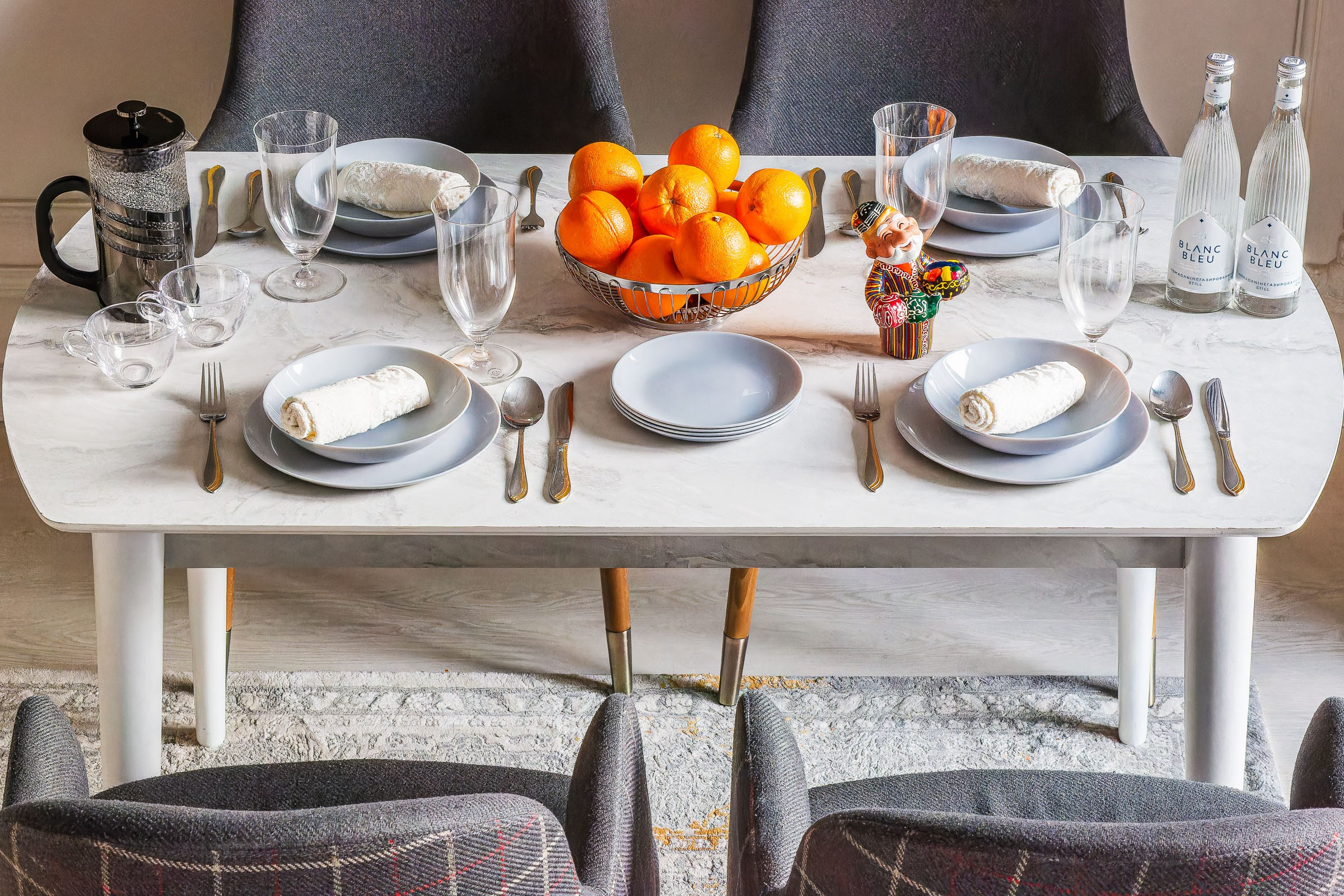 Interior photographer, Uzbekistan — modern apartment with panoramic windows.