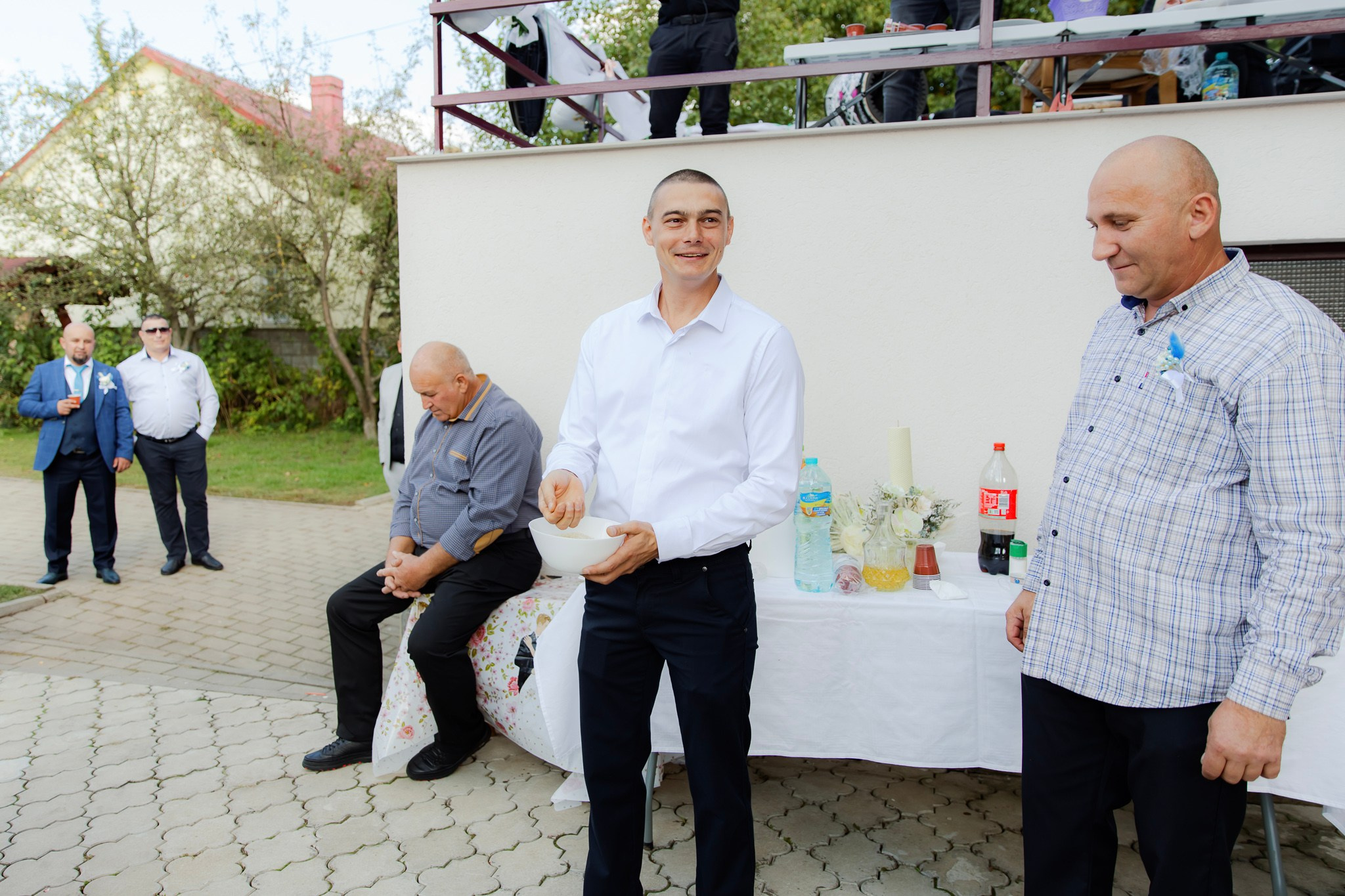 Mihai & Oana. Servicii foto-video profesionale, pentru momente de neuitat