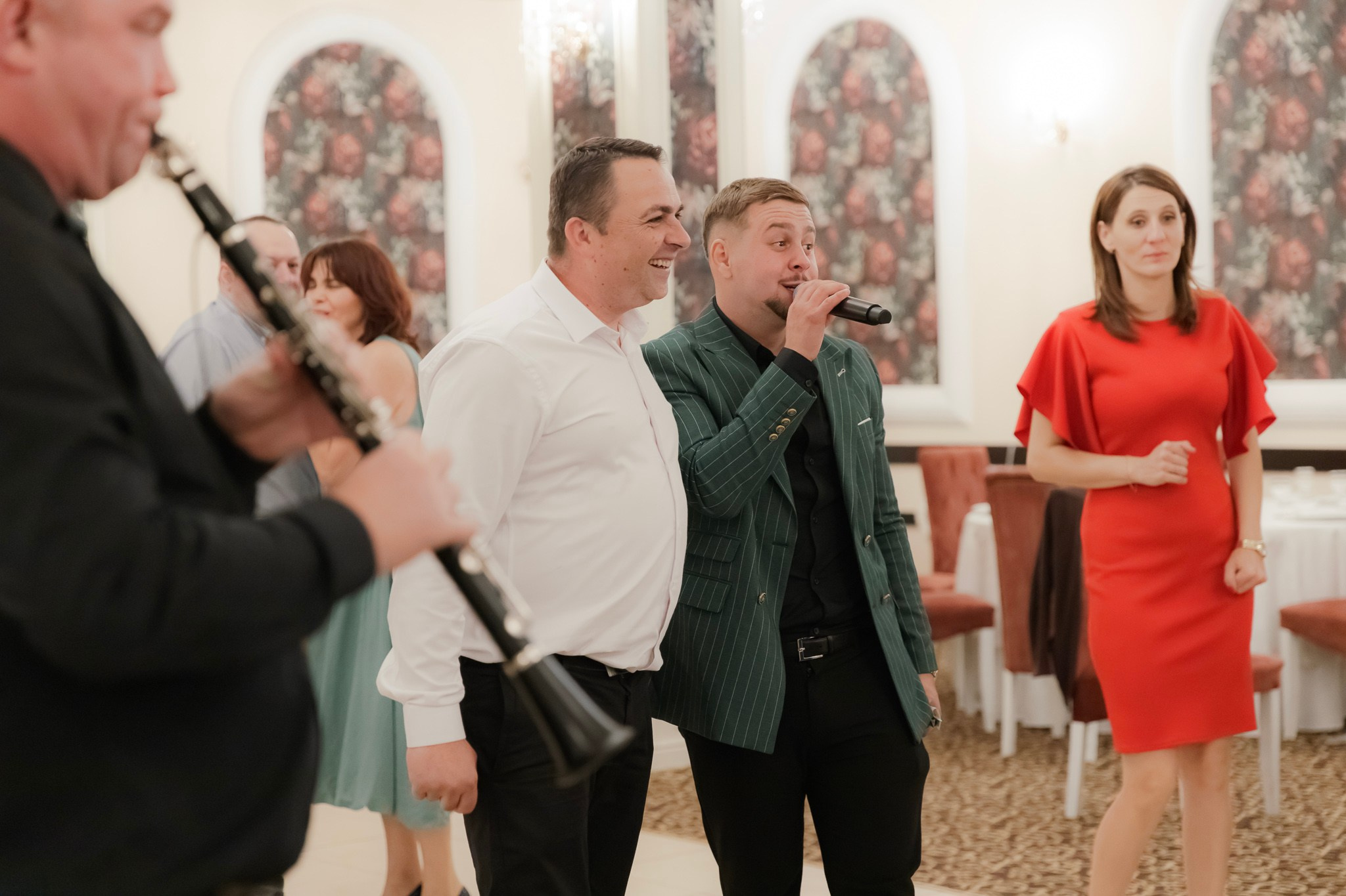 Mihai & Oana. Servicii foto-video profesionale, pentru momente de neuitat