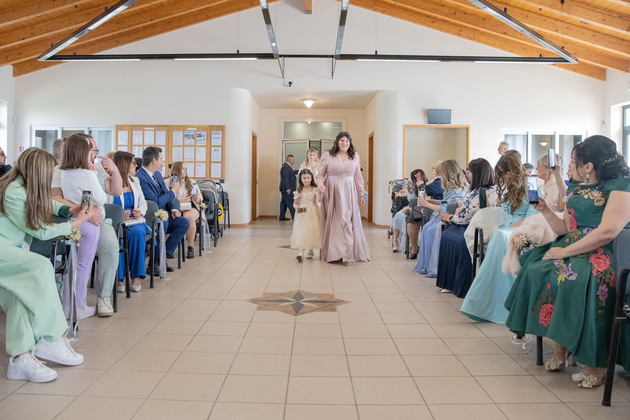 Angelo & Claudia. Fotografo matrimonio Lago di Como Ferrari Media Production