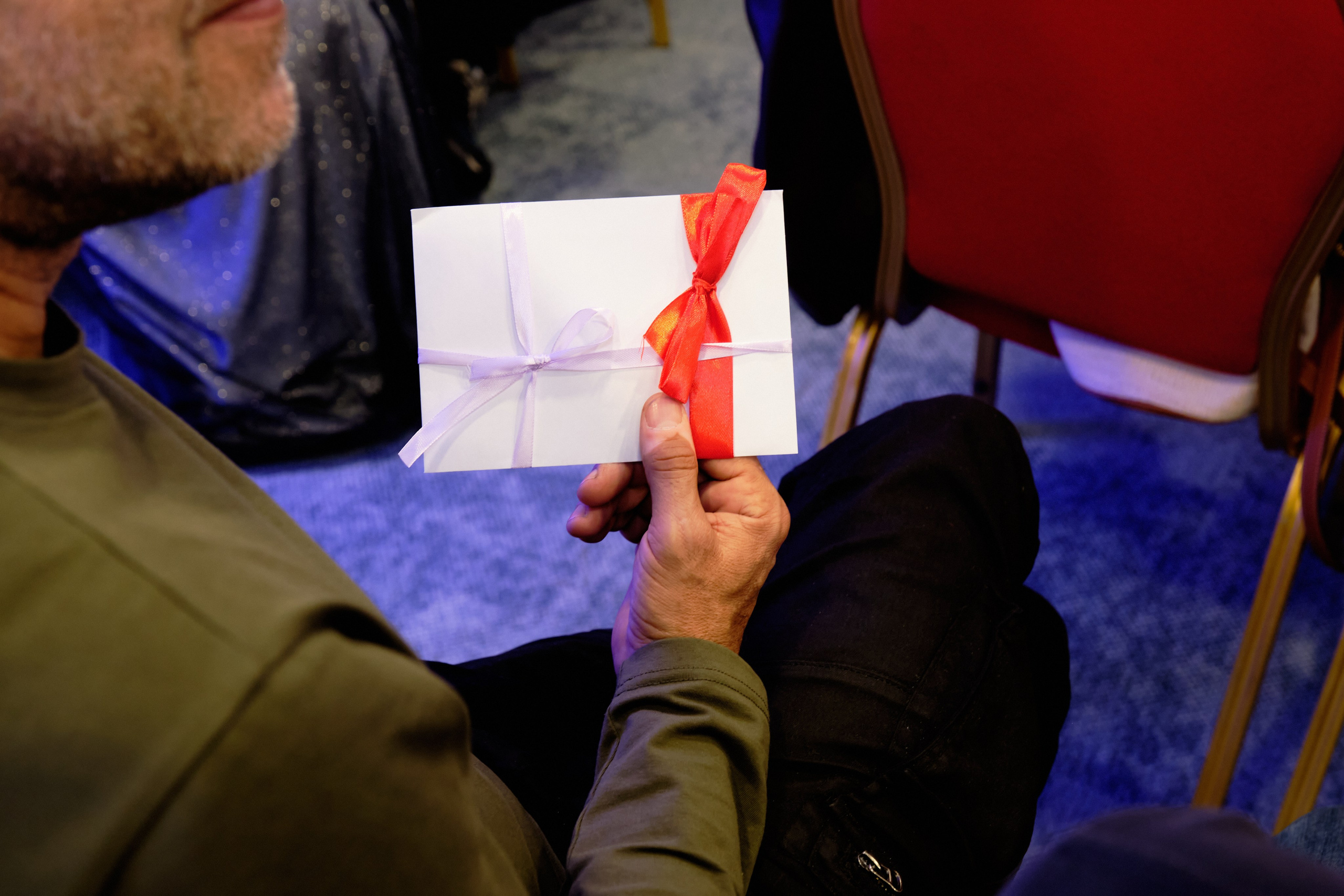 Фоторепортаж з благодійного Новорічного балу у Чорногорії. Портретний фотограф Альона Новгородцева