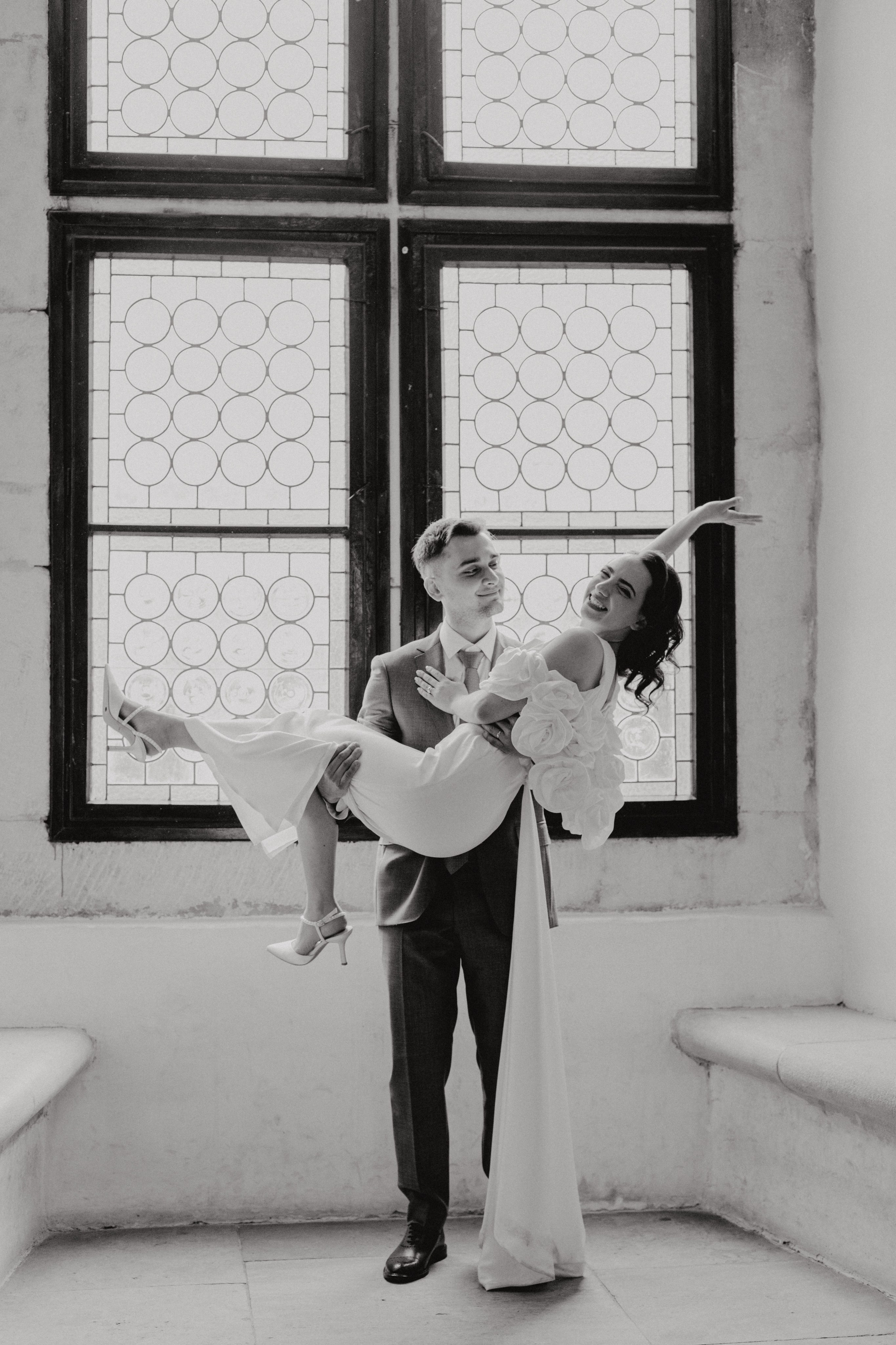 Nicu & Daria. Wedding & couple photographer from Romania Rut Vetan