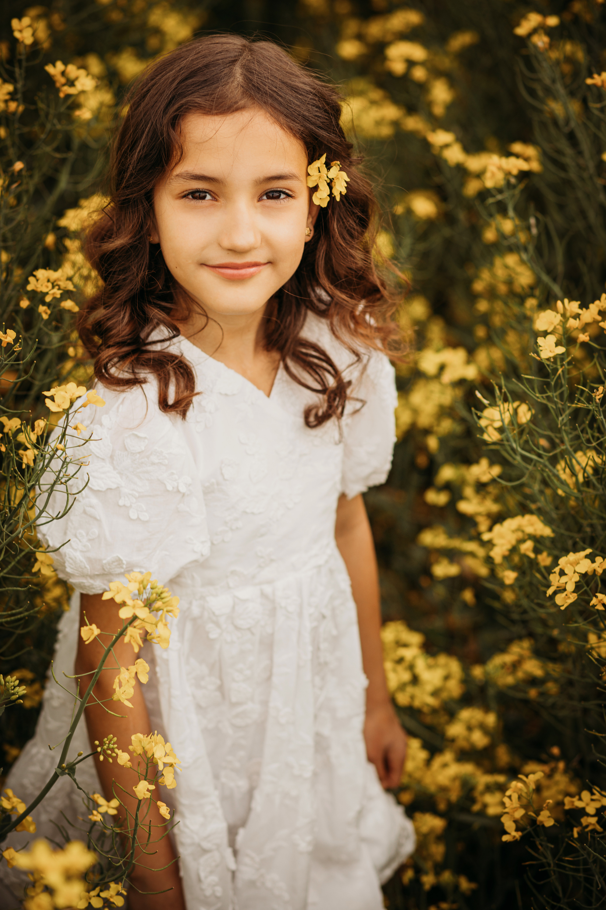 Spring Blossom. Family photographer in Geneva Switzerland Anastasiia Francuzova. Семей