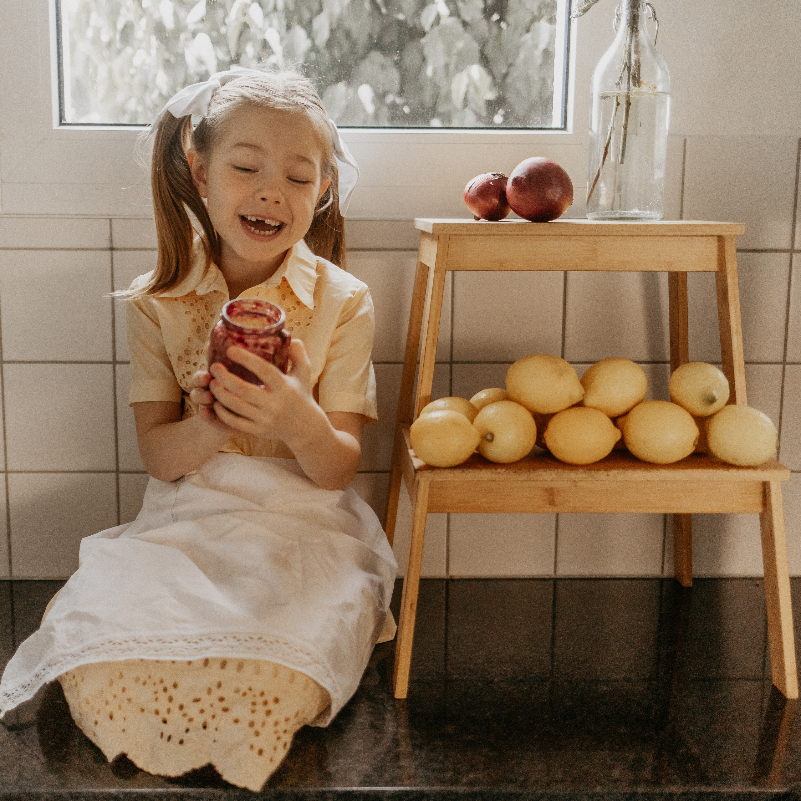 Lemon and Jam. Family photographer in Geneva Switzerland Anastasiia Francuzova. Семей