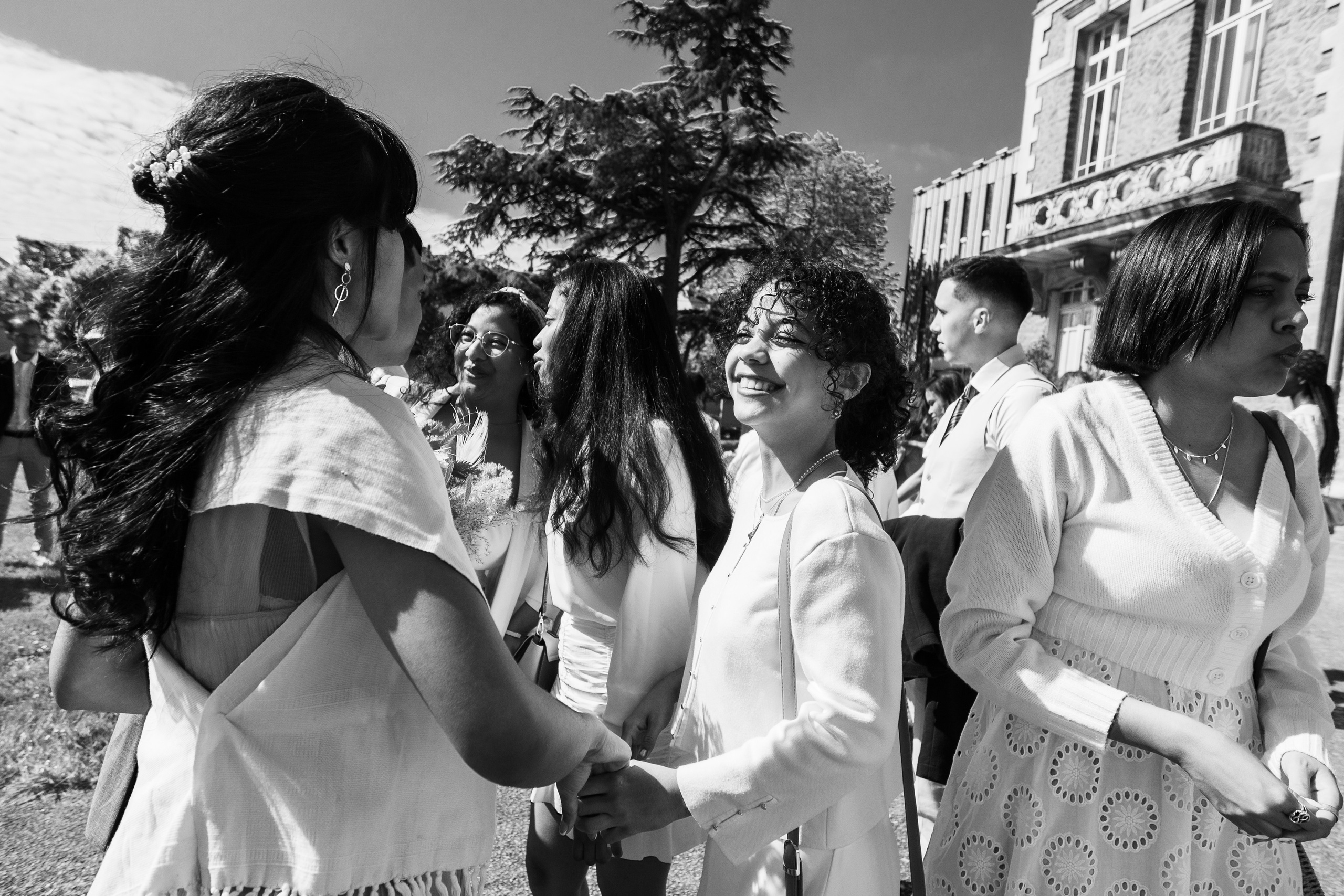 Ny & Hasina | L’histoire d’amour. Studio photo « Partage ton bonheur » – Photographe famille près de Châtellerault, Poitiers et Tours