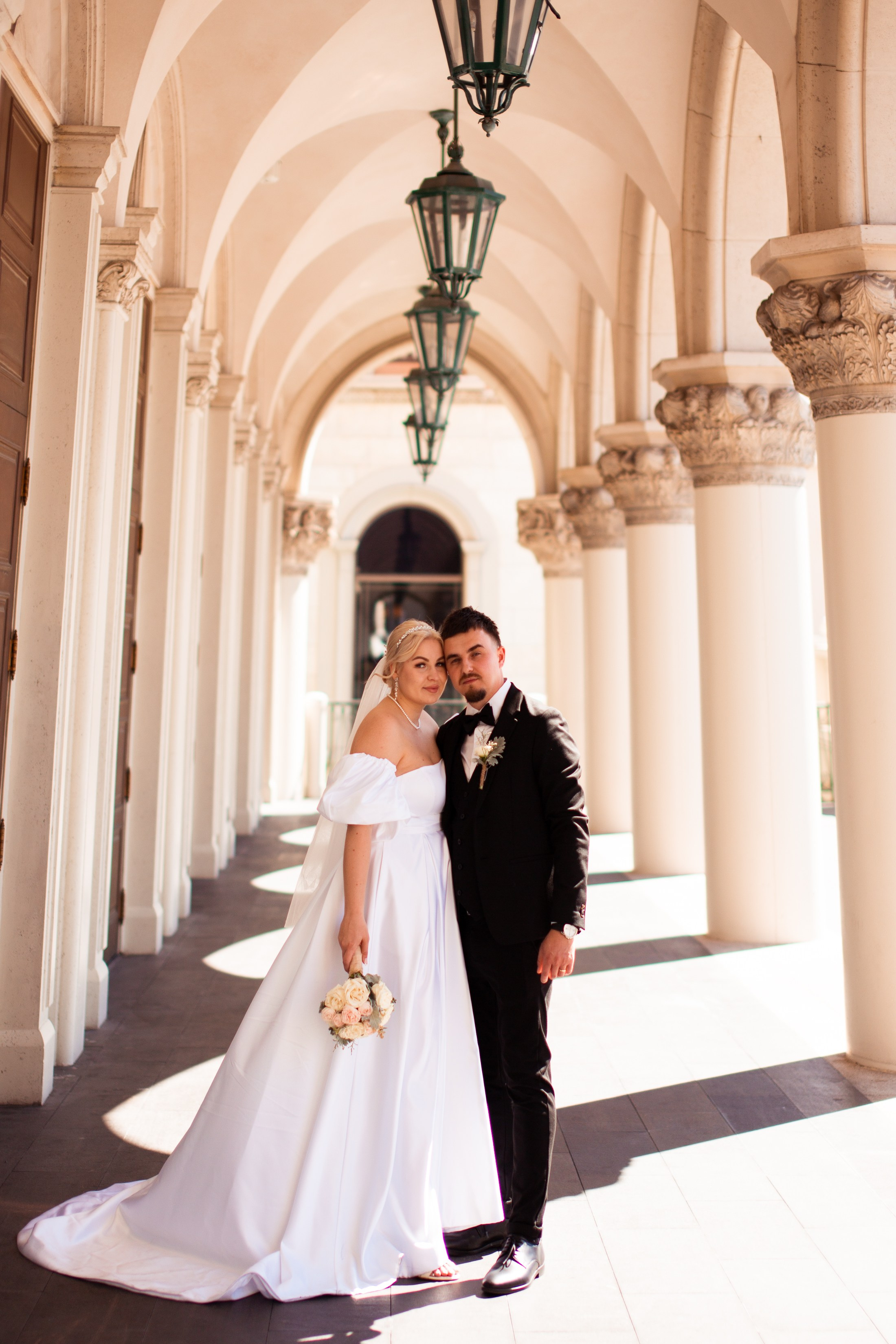 M&N. Wedding & elopement photographer Viktoriya Kravtsov. Las Vegas