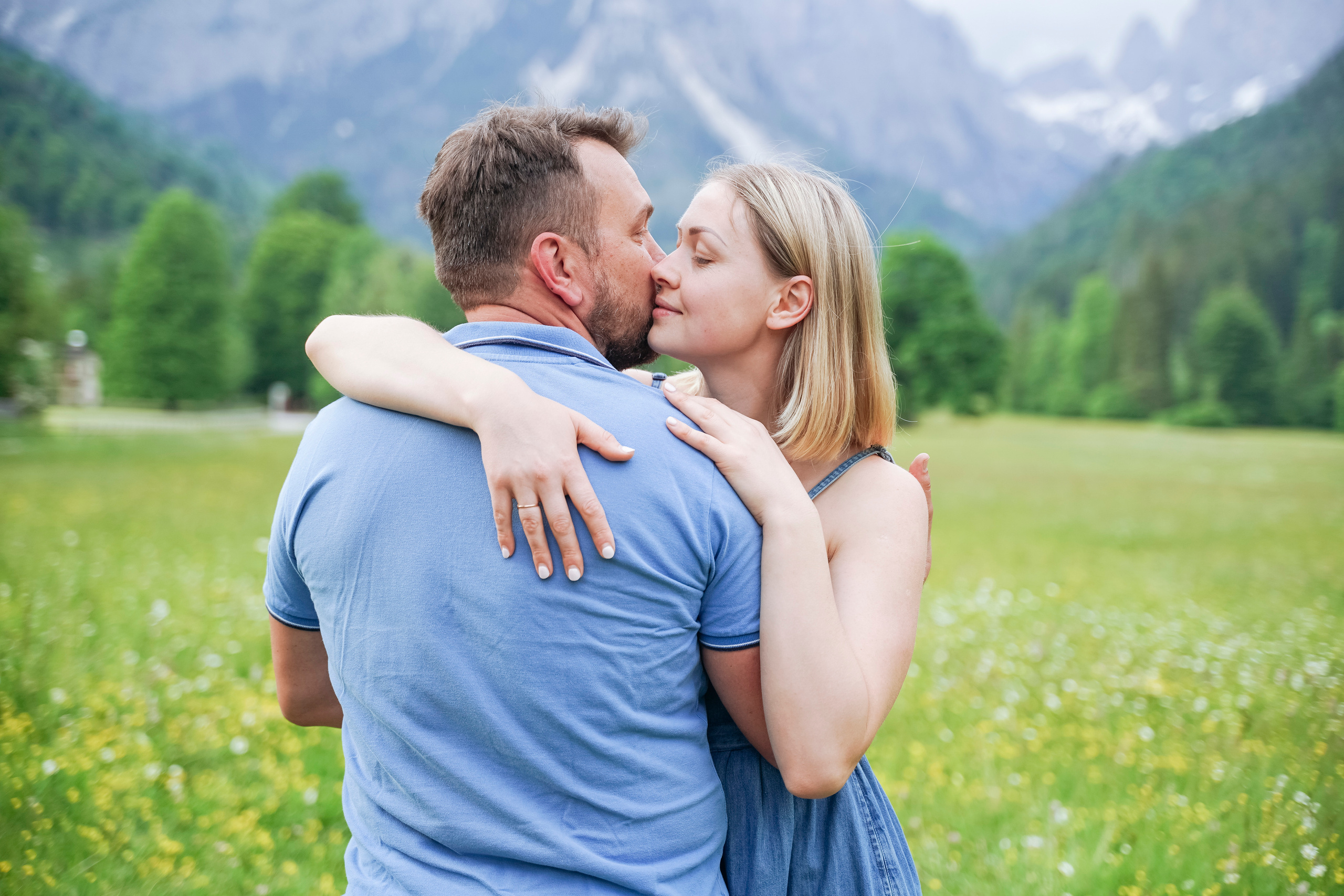 Margarita and Andrei with daughters. Nina Janeckova Fotografin und Videografin am Bodensee