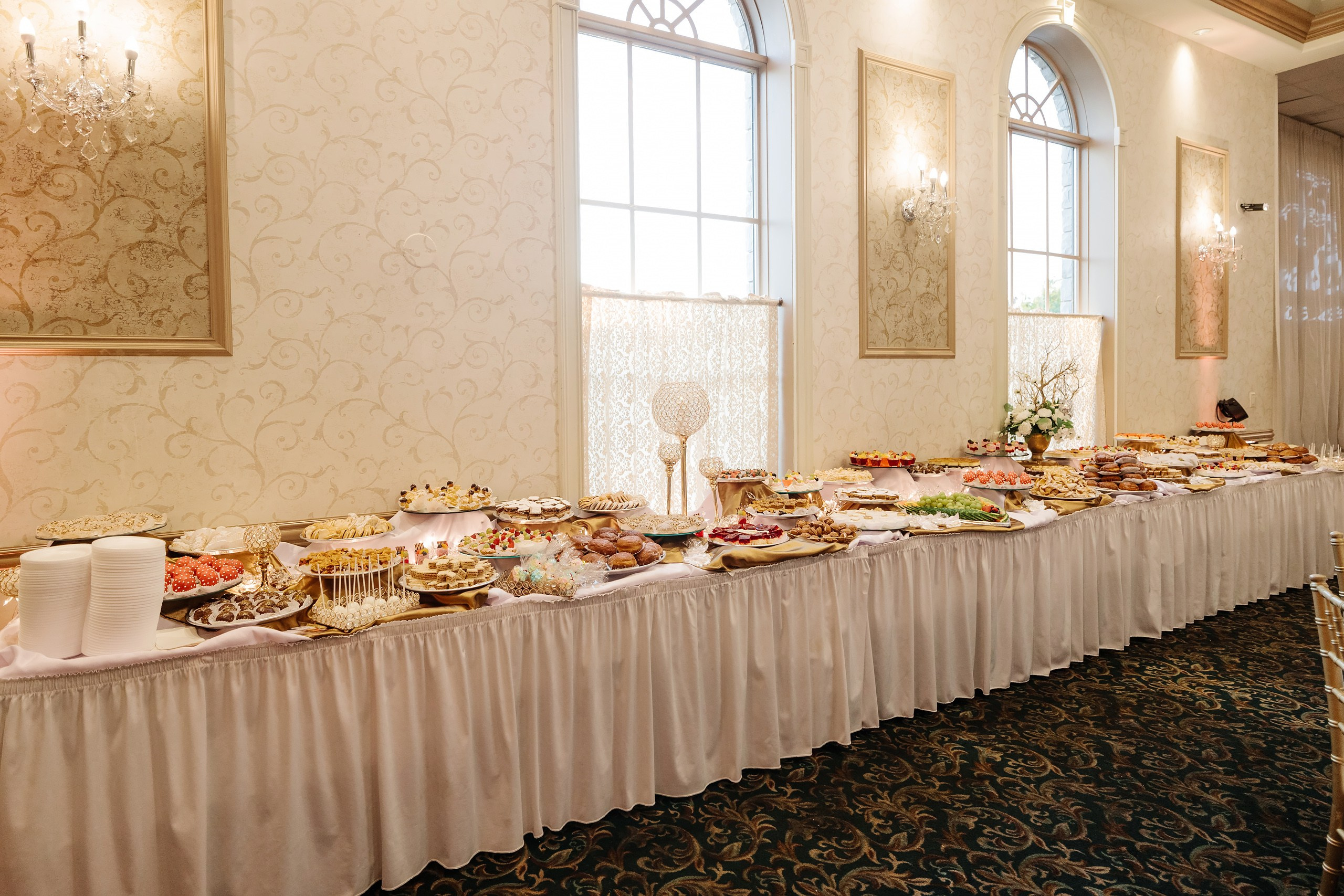 05.10.2024 Wedding. Wedding family event photographer in Chicago Nick Yushevich