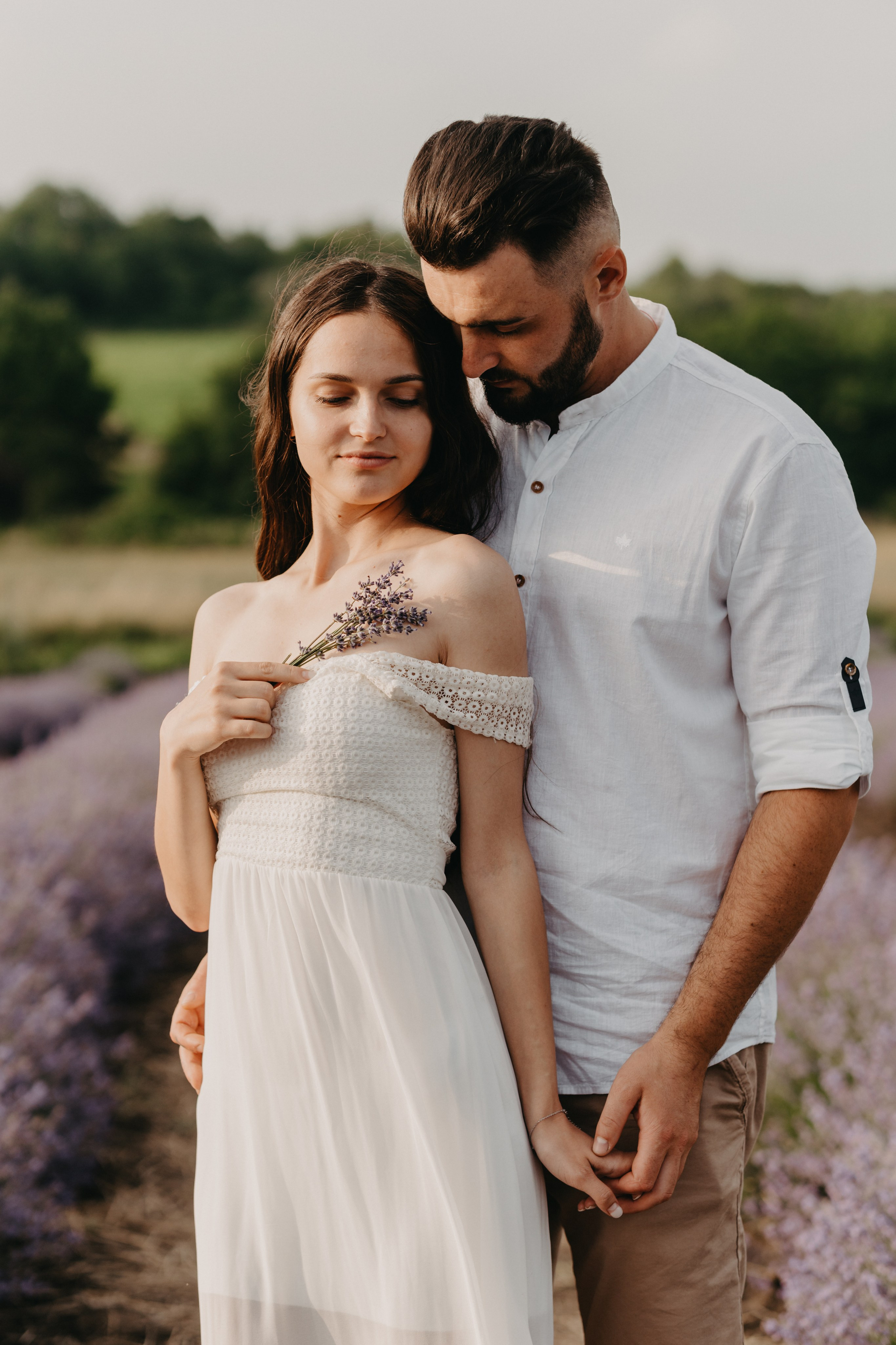 Hand in Hand. Fotograf Katowice – sesje indywidualne, rodzinne, ślubne