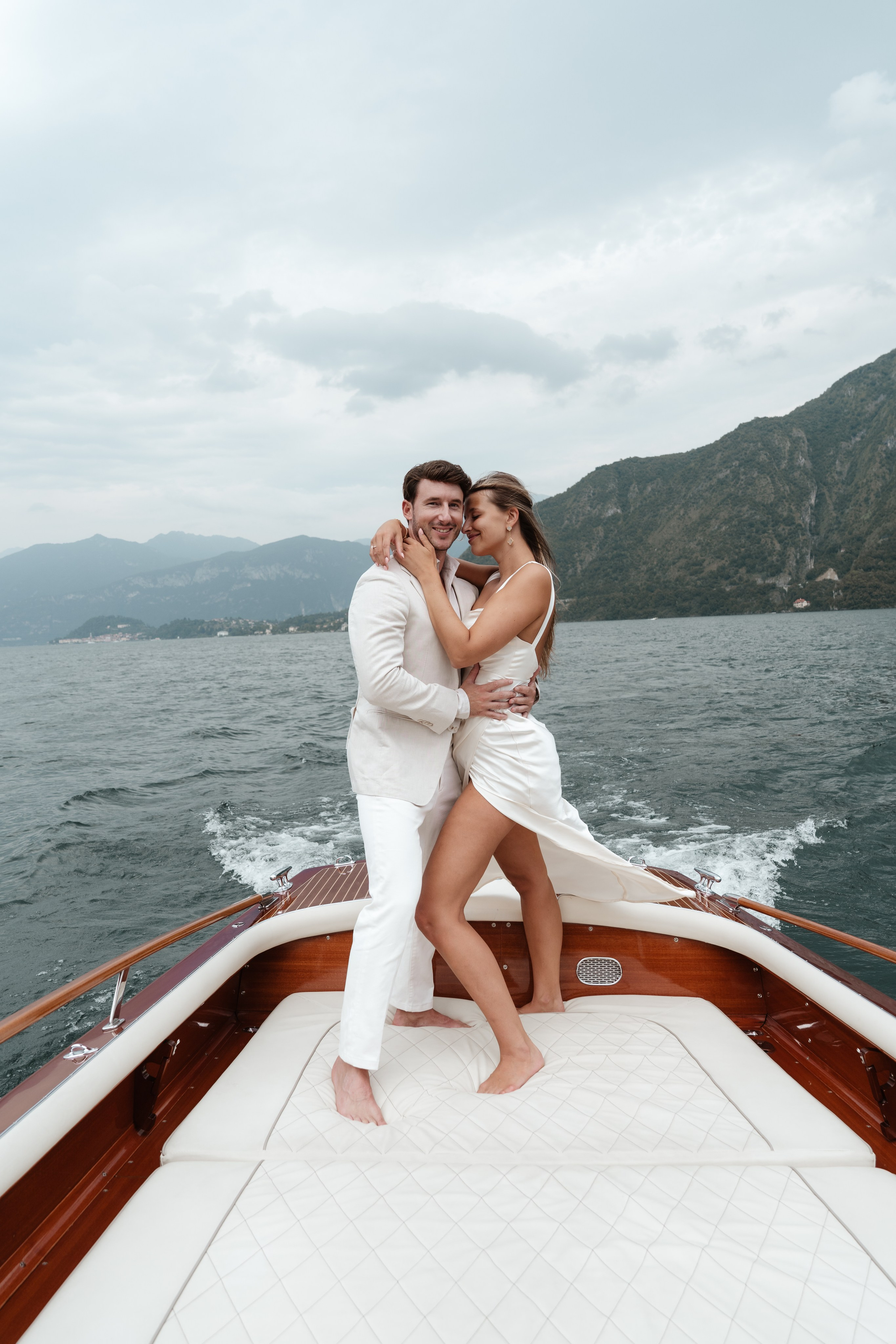 KATE AND NICK _VILLA LARIÒ_LAKE COMO. PHOTOGRAPHER IN ITALY