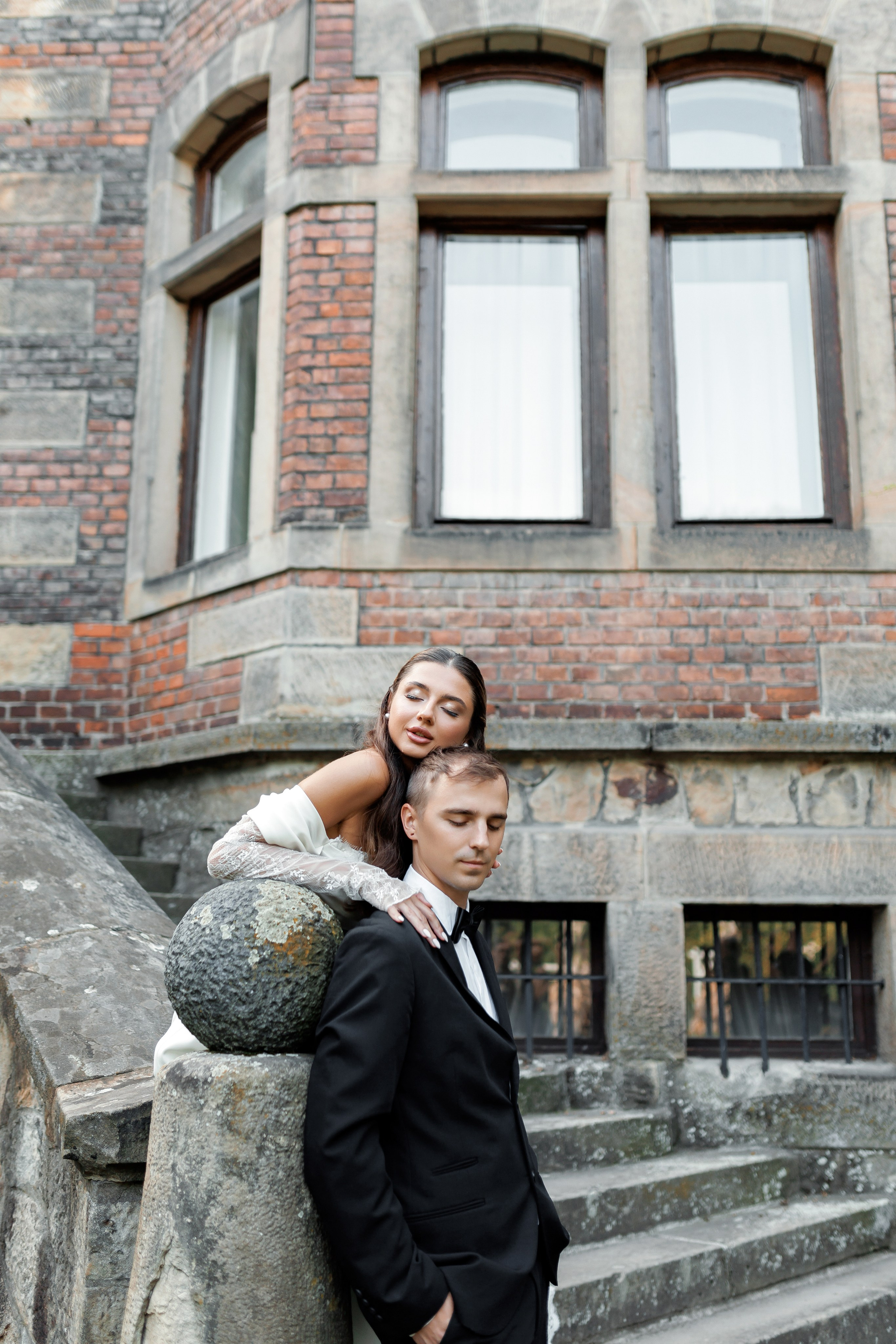 Palac Zelenskich. Fotograf ślubny i rodzinny w Krakowie Yana Klymova