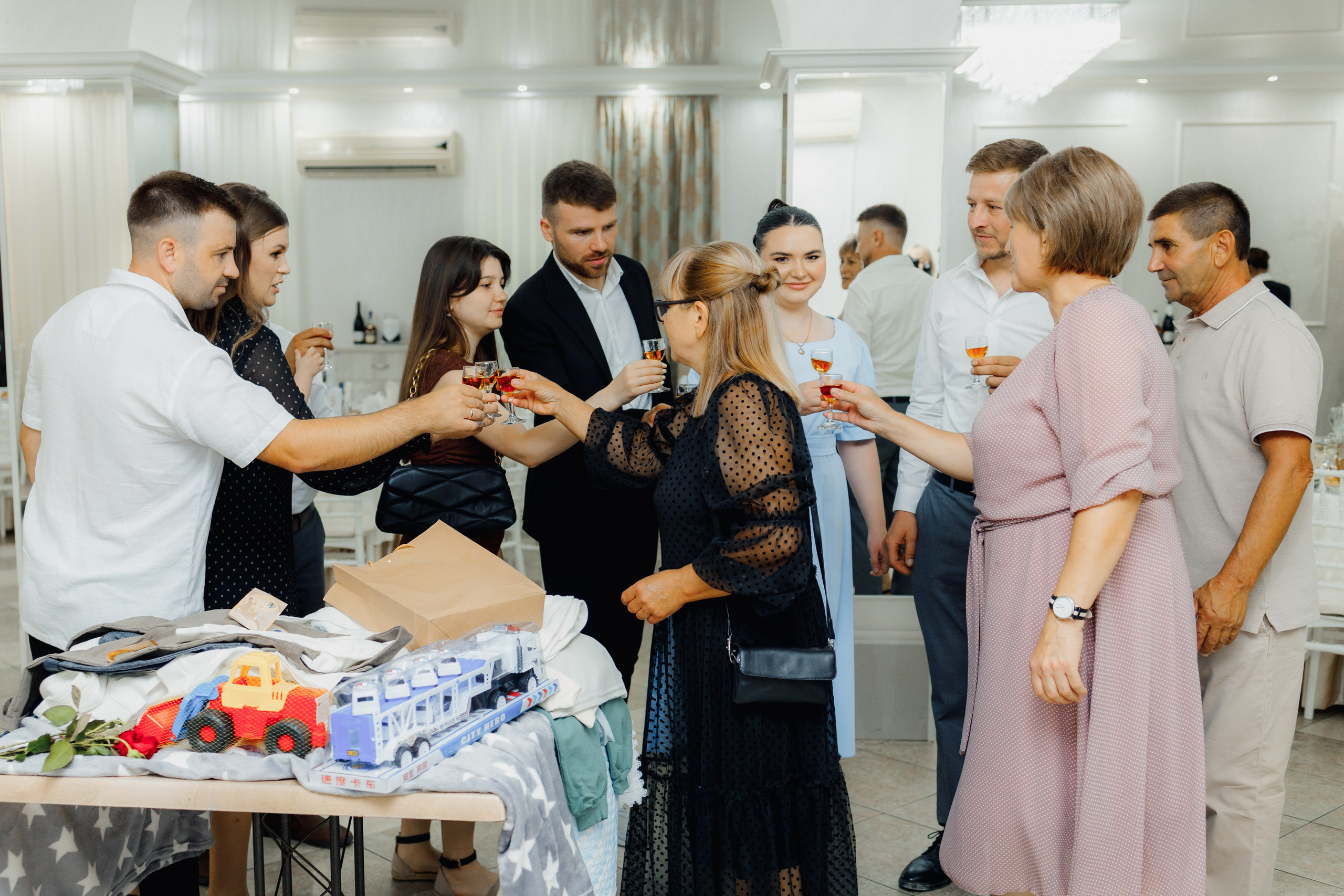 Elias. Fotograful evenimentului tău