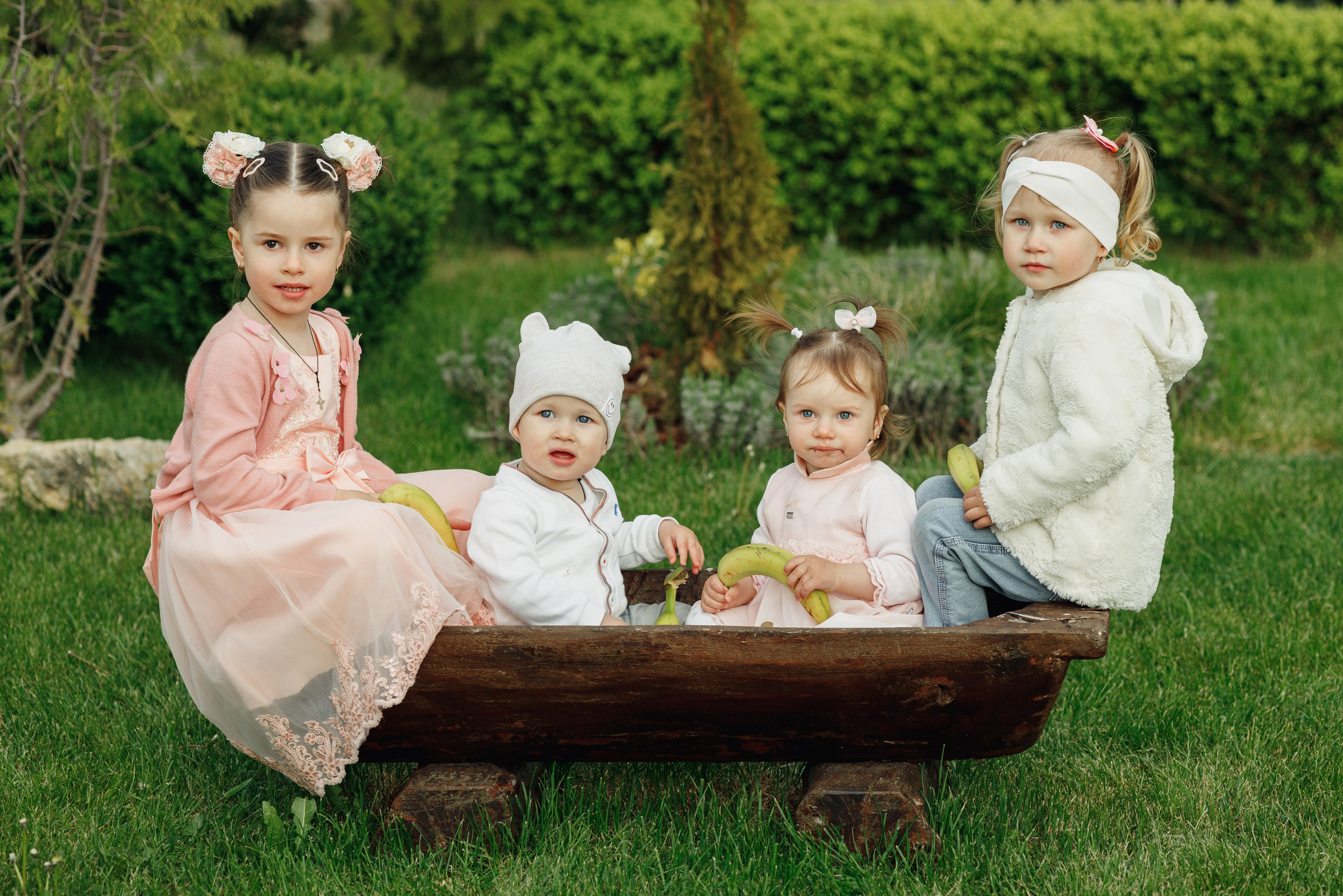 Familia Anton. Fotograful evenimentului tău