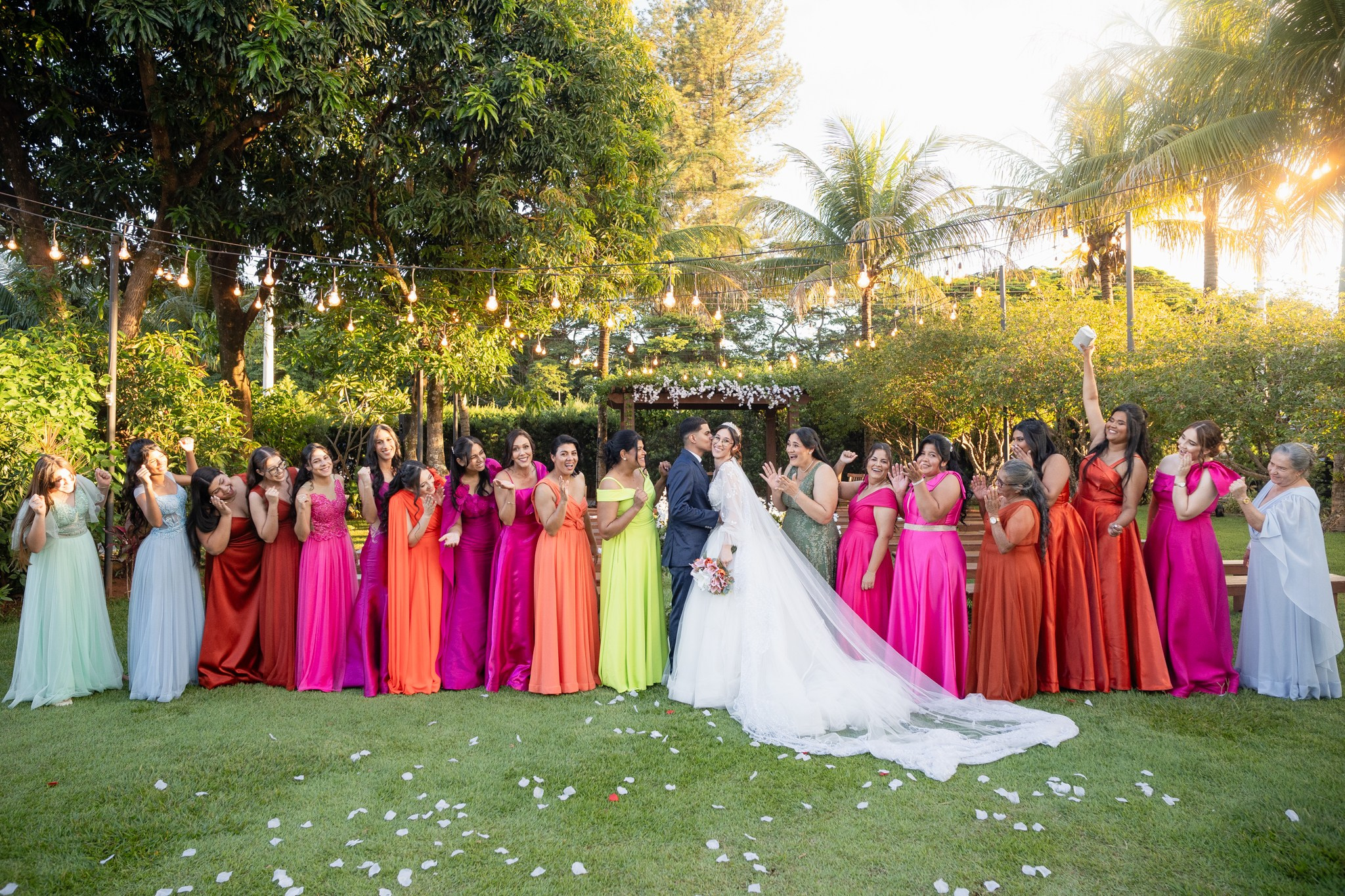 Larissa & Vinicius — Espaço Faveral / Aararaquara. Robson Colaço