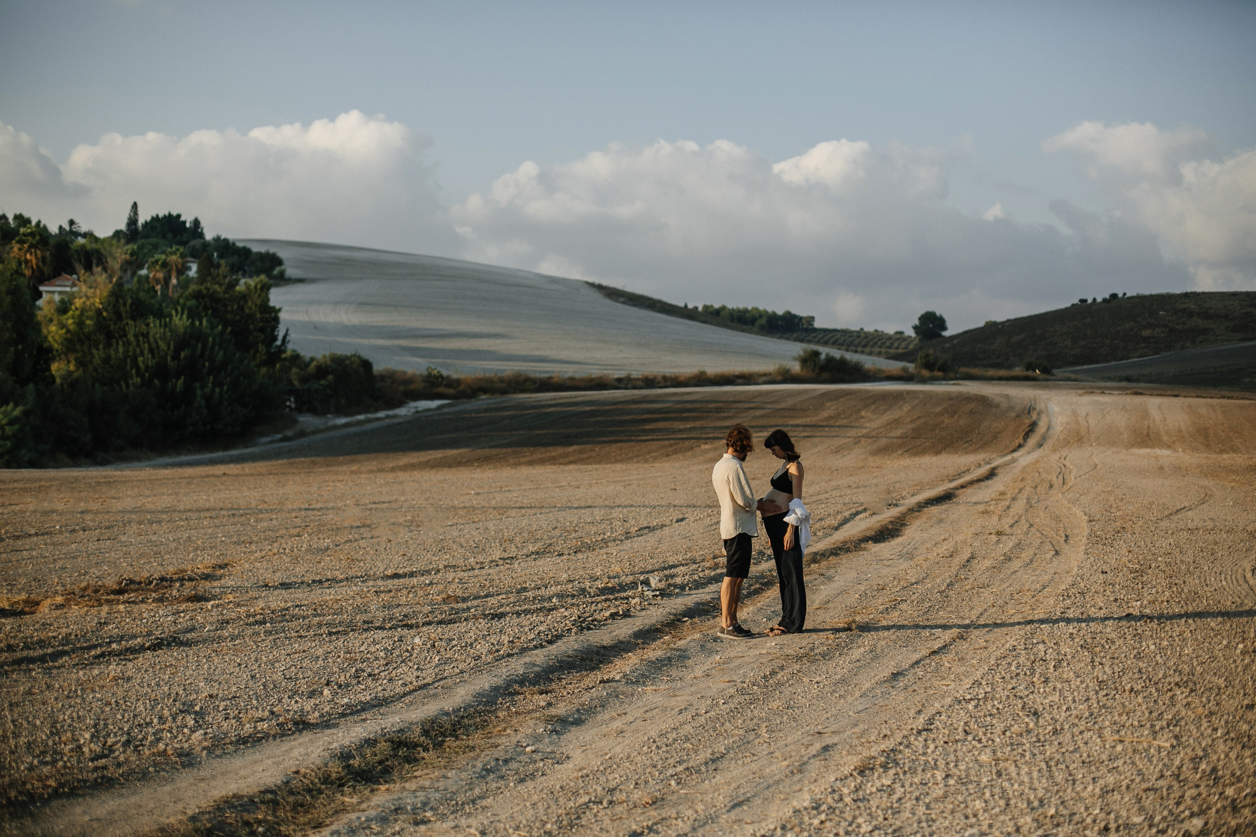 Kiryat Tivon field. Family photographer in Israel