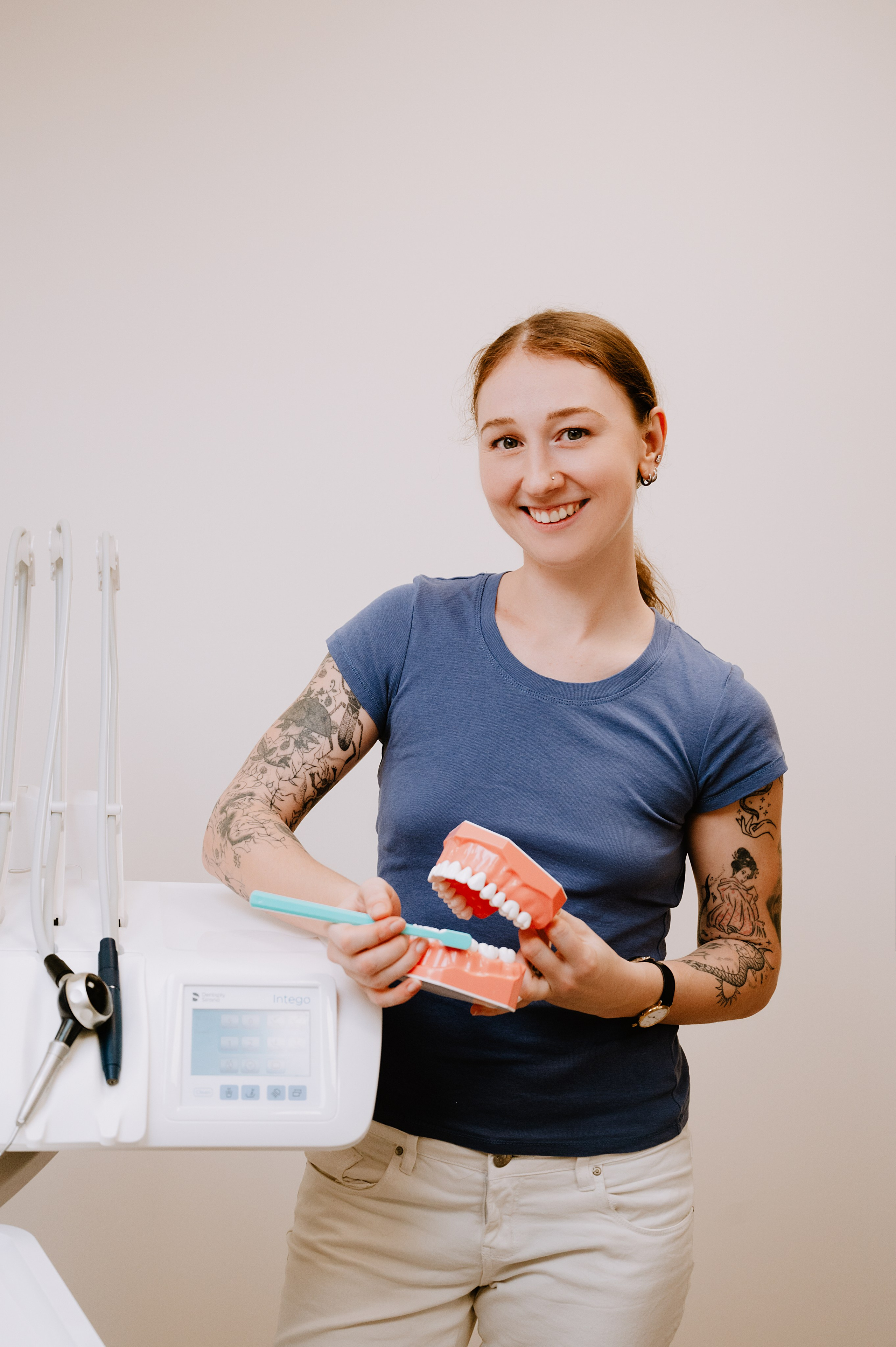 EDClinic dentistry in Prague. ANNA-MARIA PHOTO CONTENT CREATOR — фотограф, эстет, художник и визуальный эксперт в Instagram, работающий в Праге