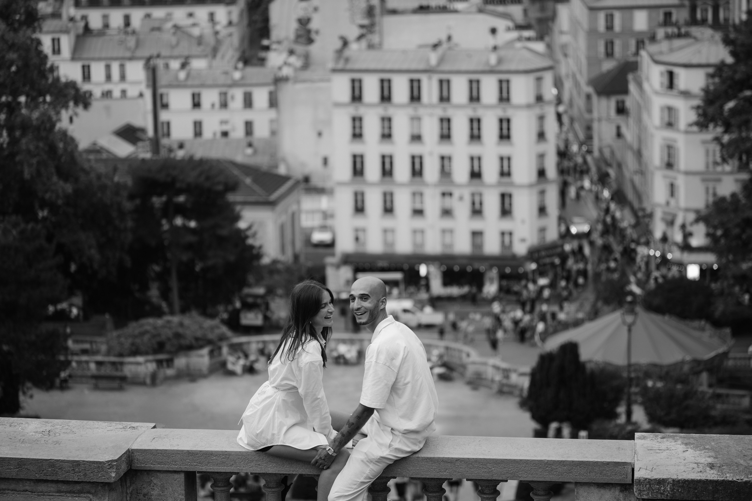 Tim & Pauline — A Parisian Stroll Photoshoot. Свадебный фотограф в Париже