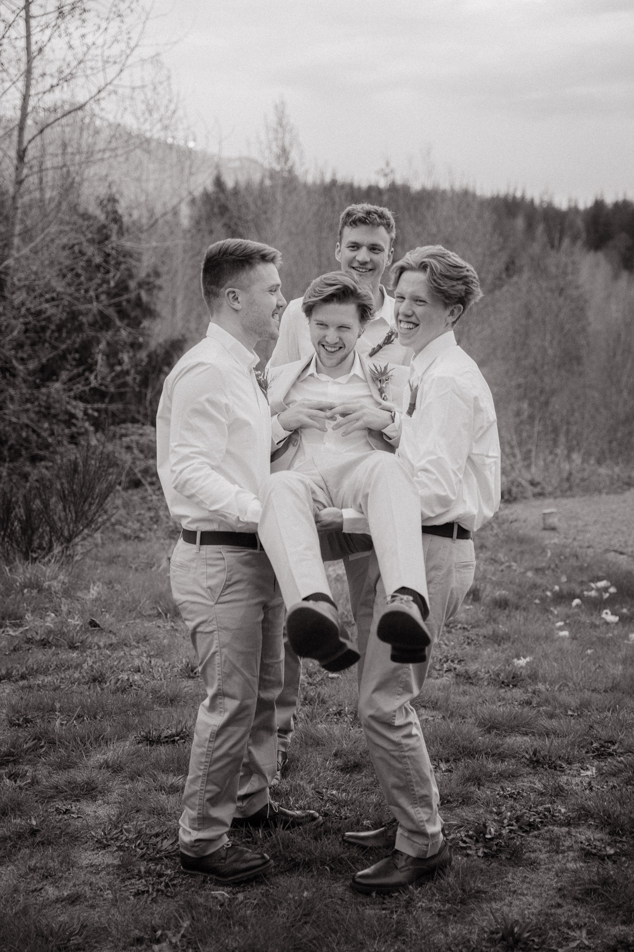 Katlyn and Josiah | Full Wedding day. Photographer in Washington Sophia D