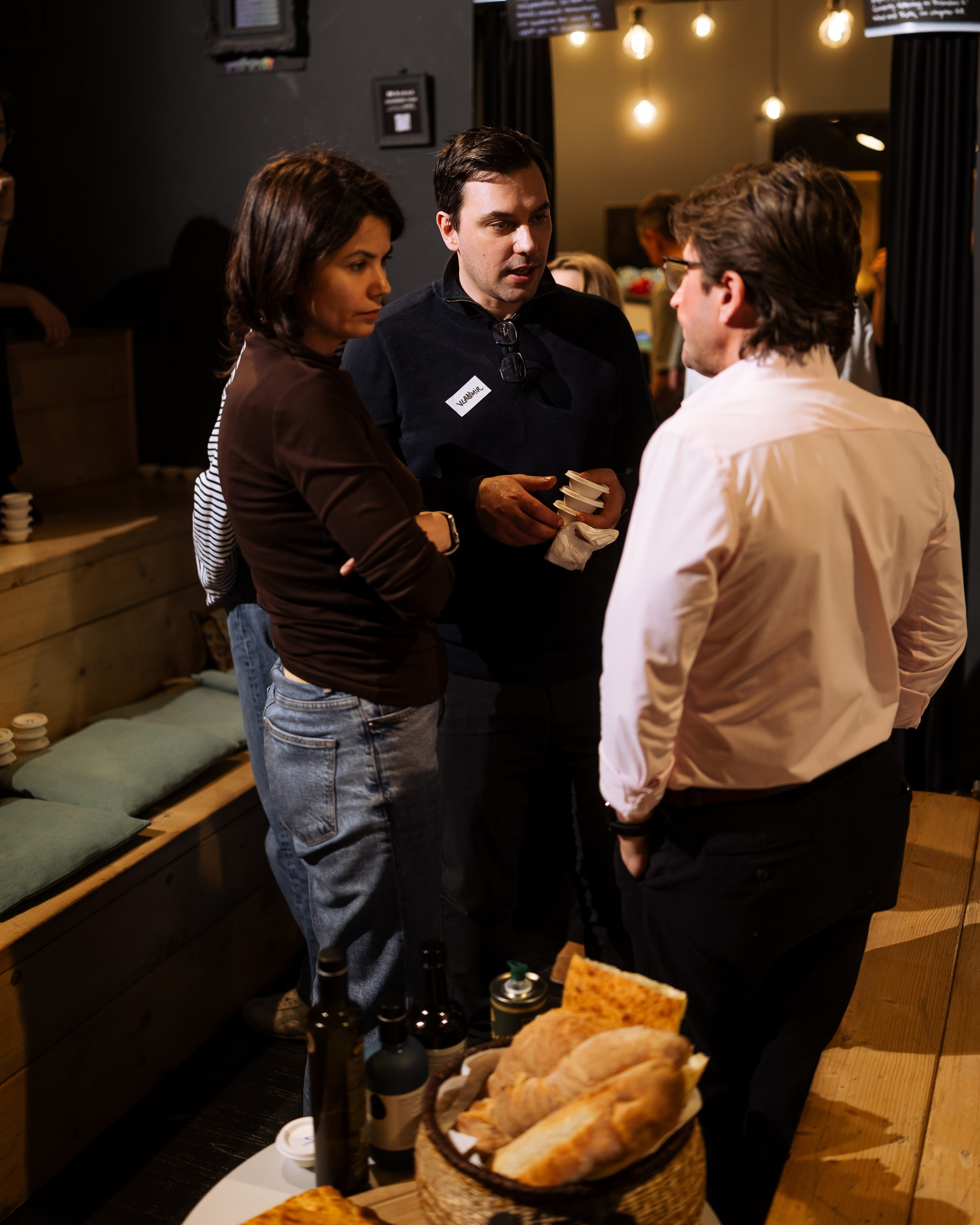 Atelier degustare - Eliada & Dospino. Marius Ciocan