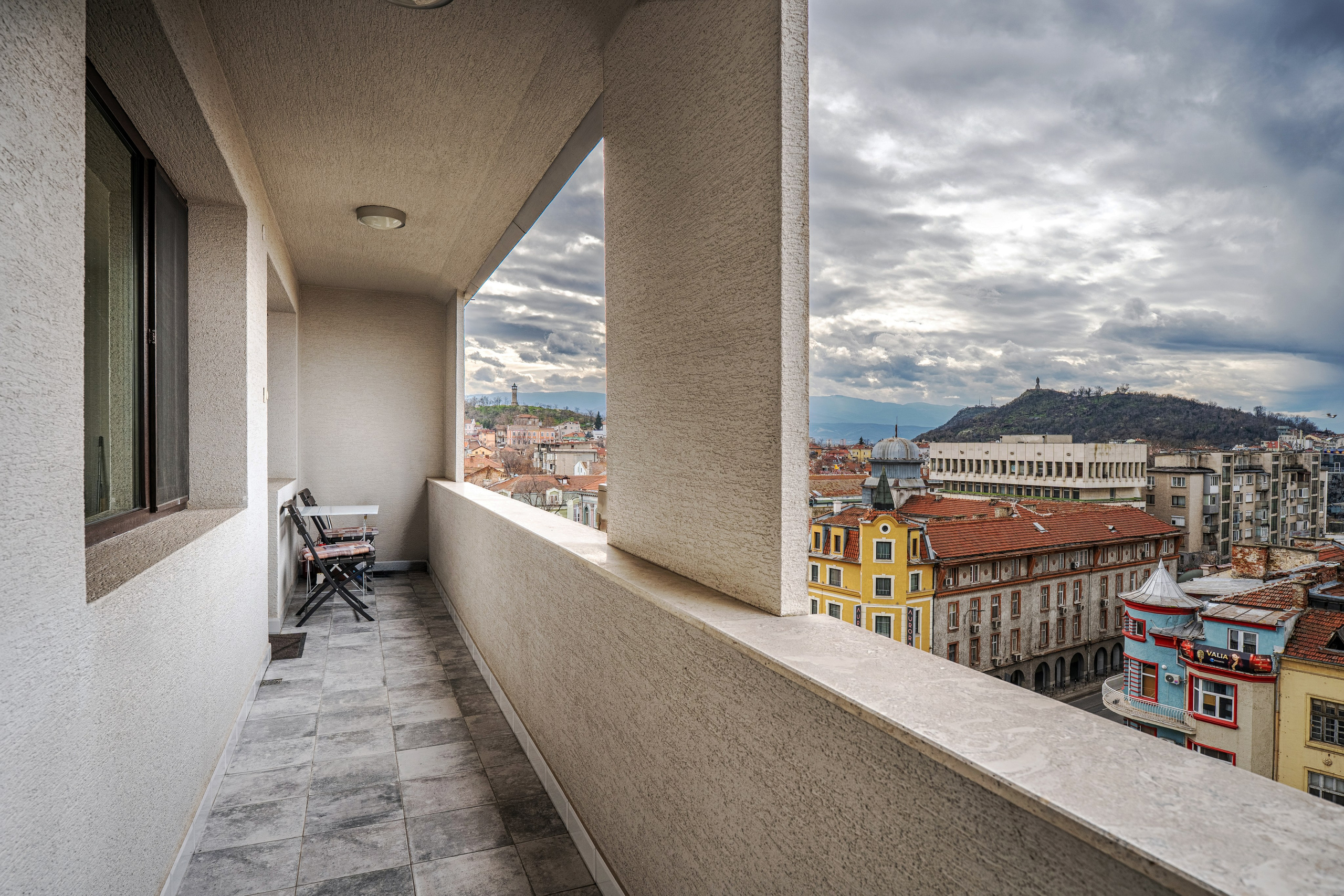 Апартамент за отдаване в Booking и Airbnb. Професионален фотограф в Пловдив и областта