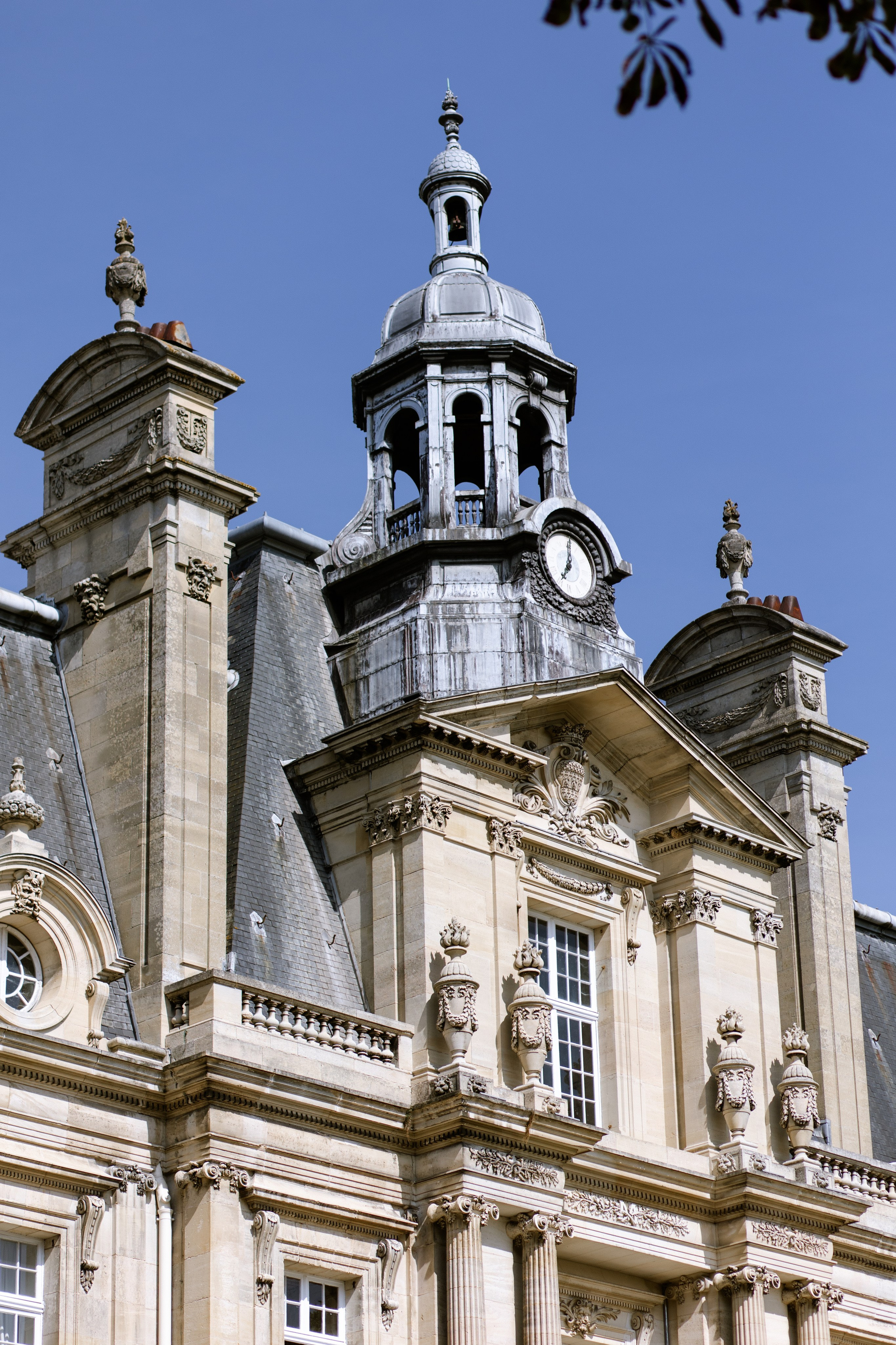 Chloe & Romeo. Photographer in Paris