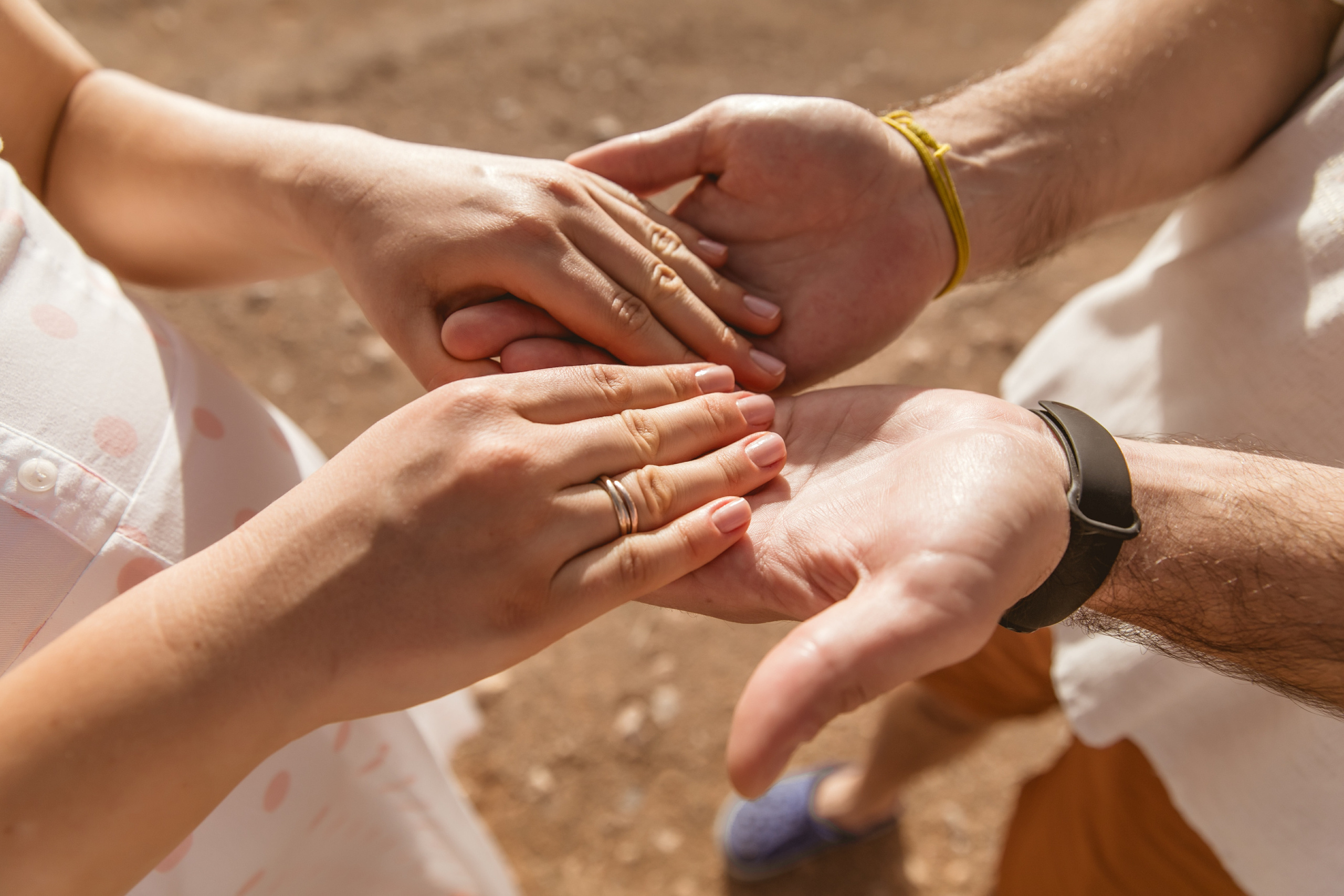 Ready for the journey, one step at a time. Портретний та весільний фотограф Надія Онода