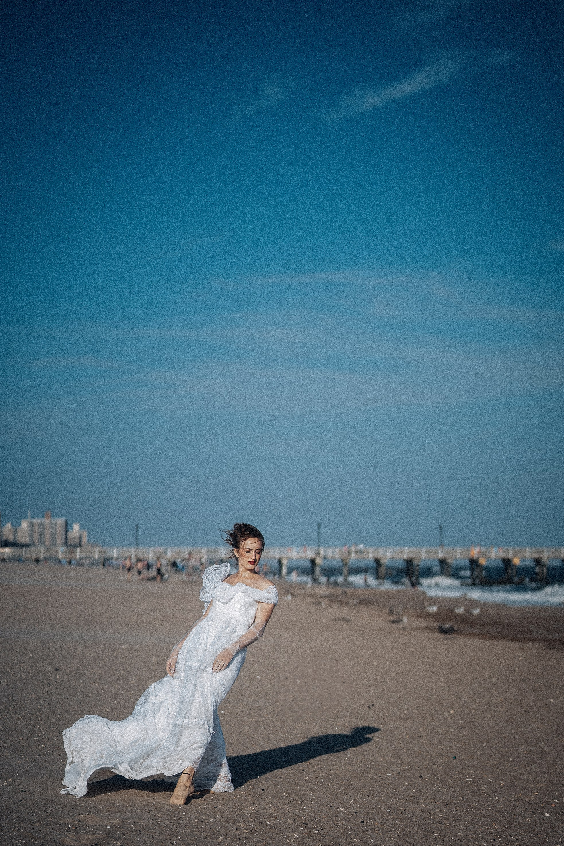 Photoshoot Runaway bride. Portrait and wedding photographer in New York