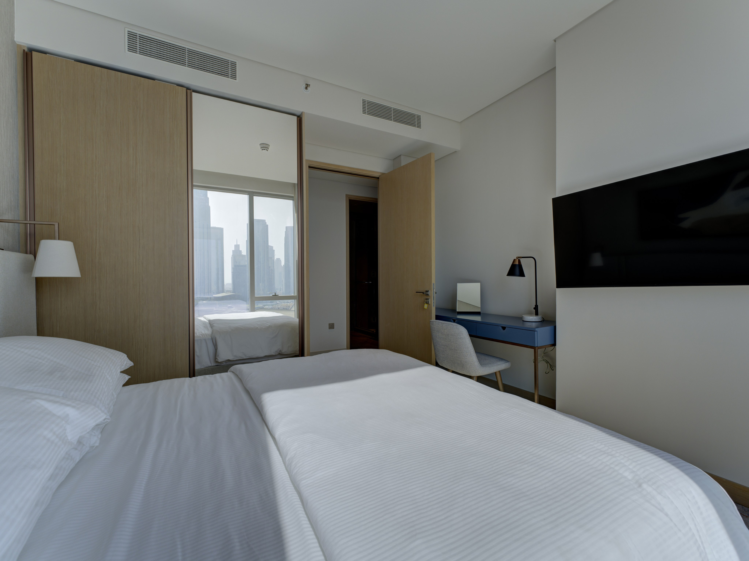 Vida Dubai Mall. Zakhar Leshkov Photo