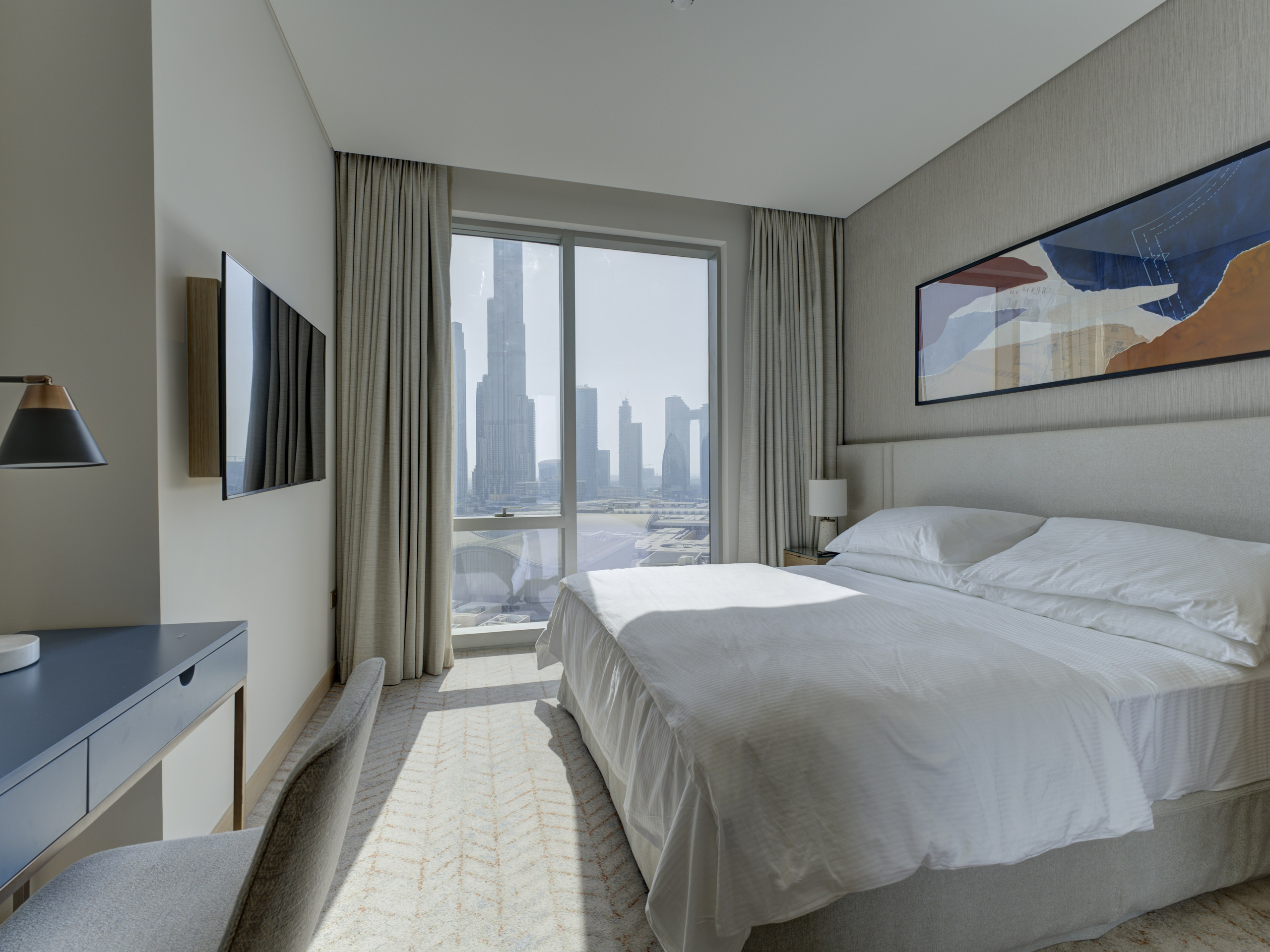 Vida Dubai Mall. Zakhar Leshkov Photo