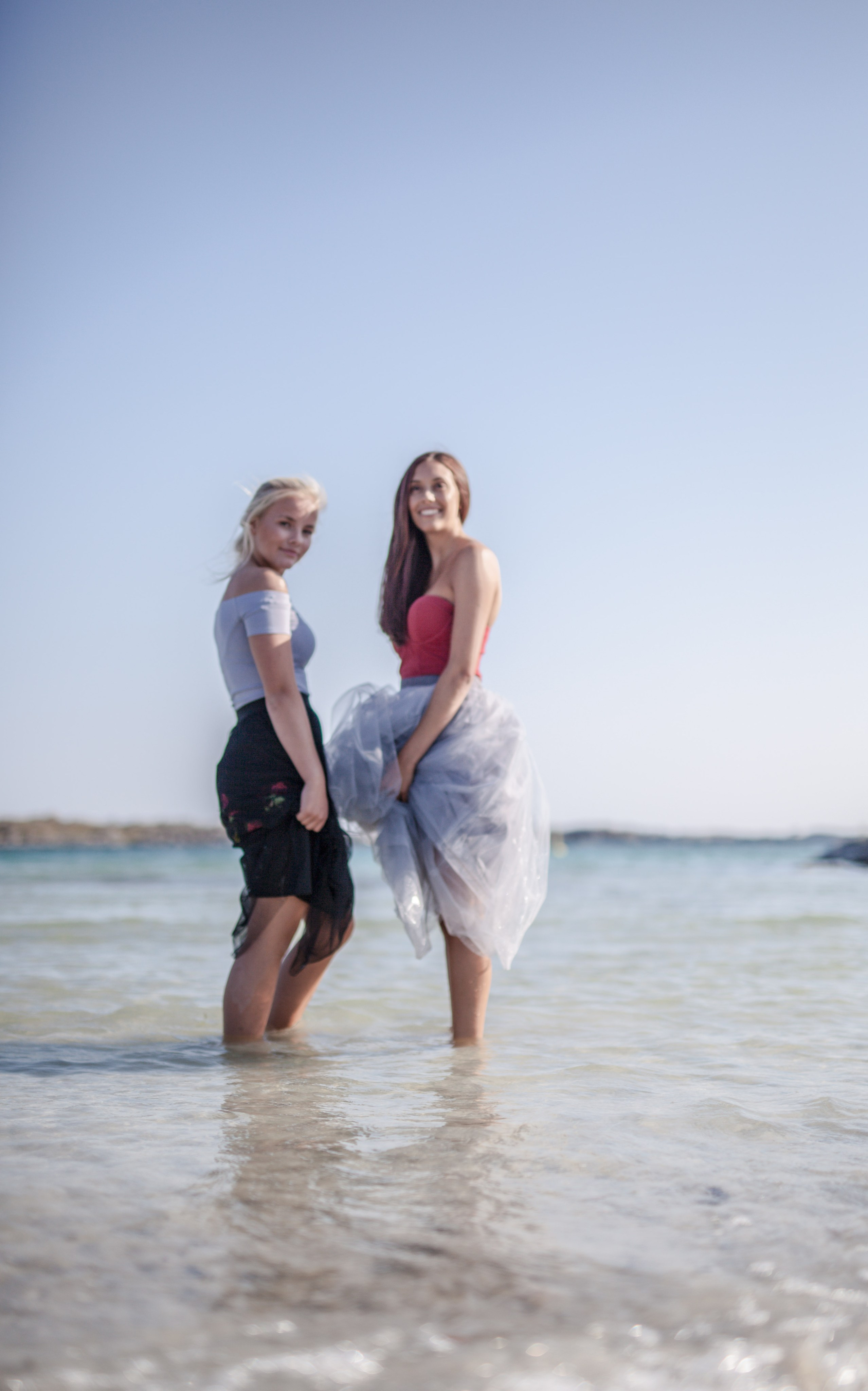 Norwegian coast. Family and real state photographer in Haugesund Dina Vikra