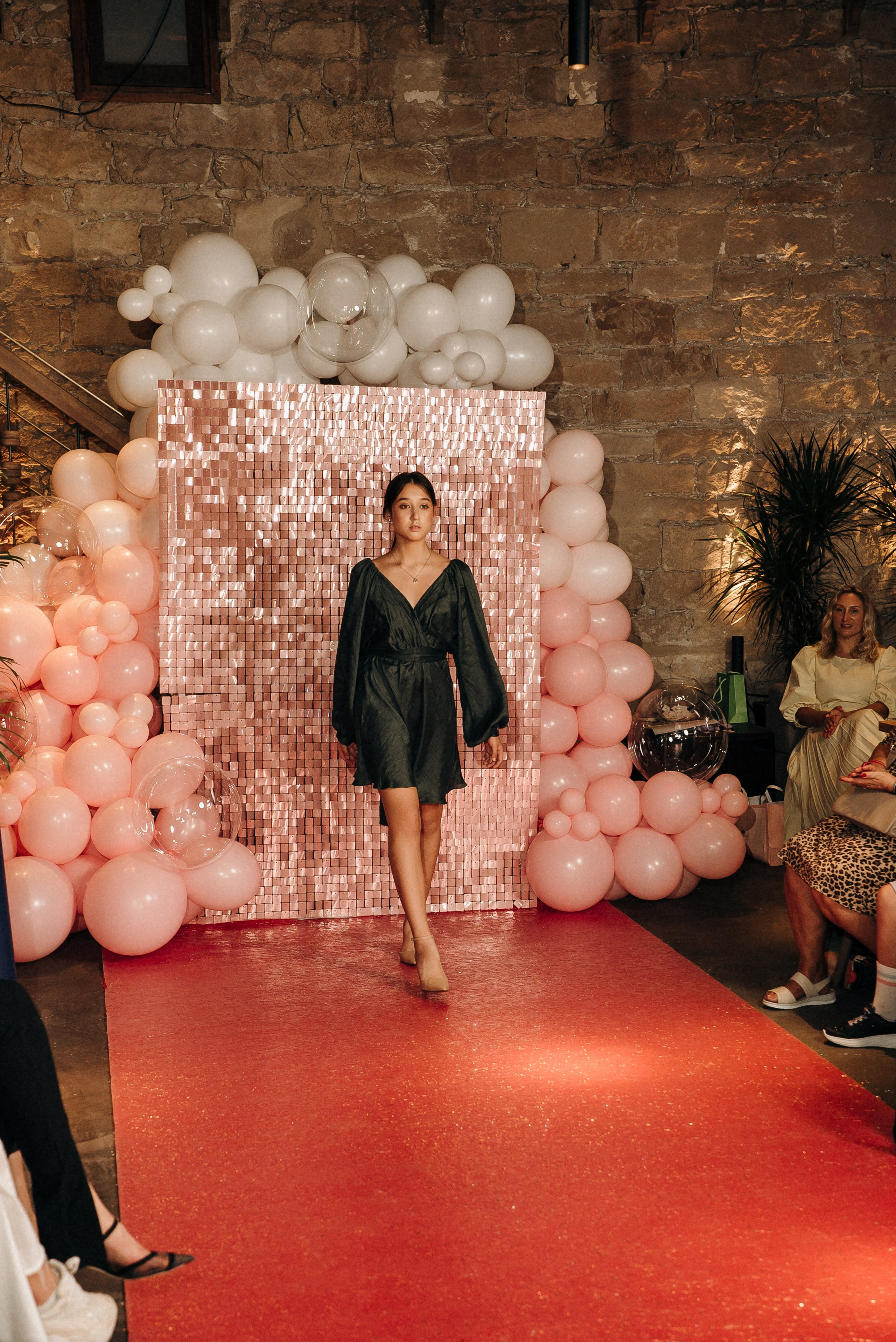 Fashion show. Портретный и семейный фотограф в Лимассоле Кипр Анна Руссу