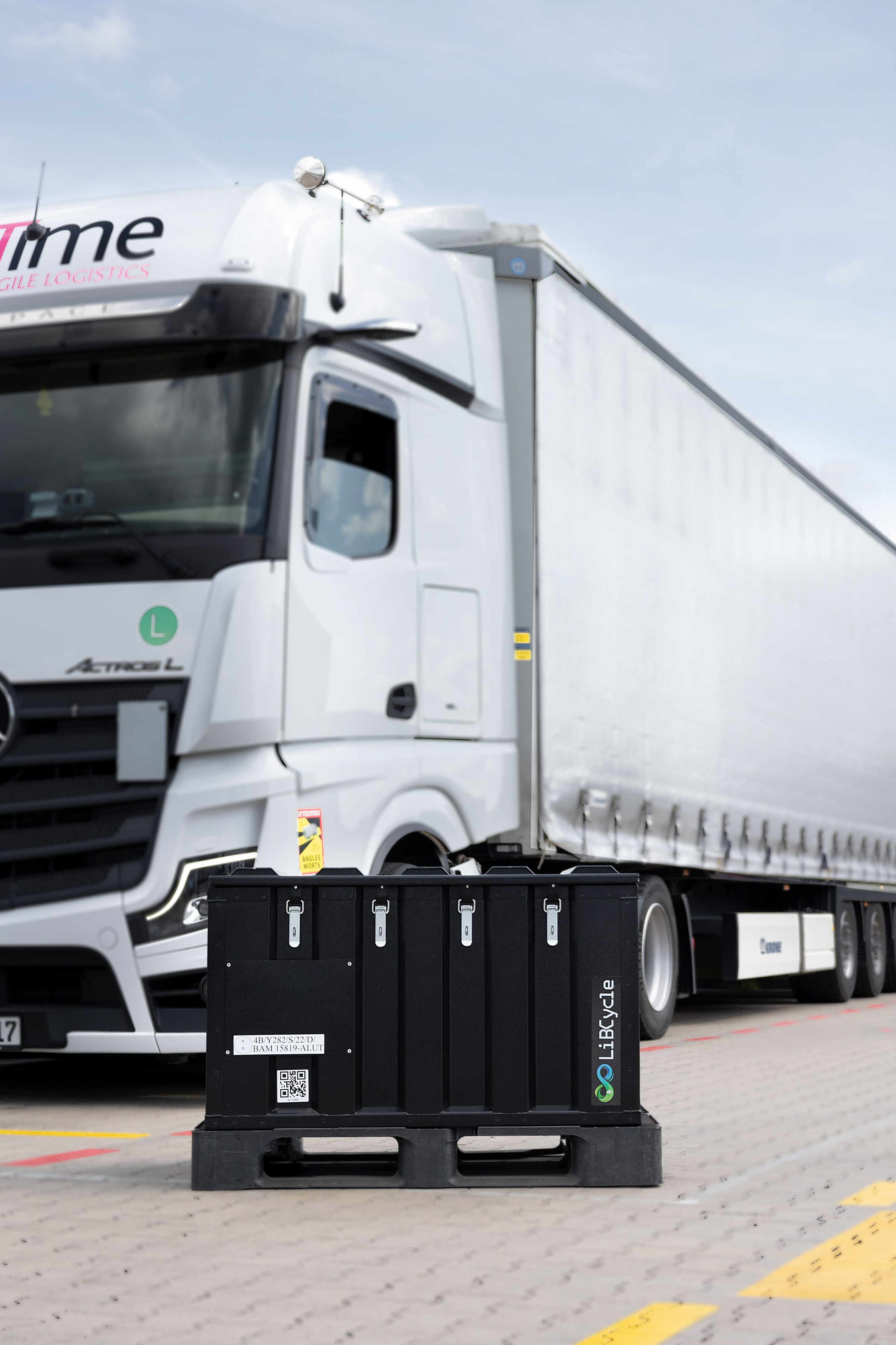 Produkt. Hochzeitsfotograf Bremen Liliana Crijavetchi