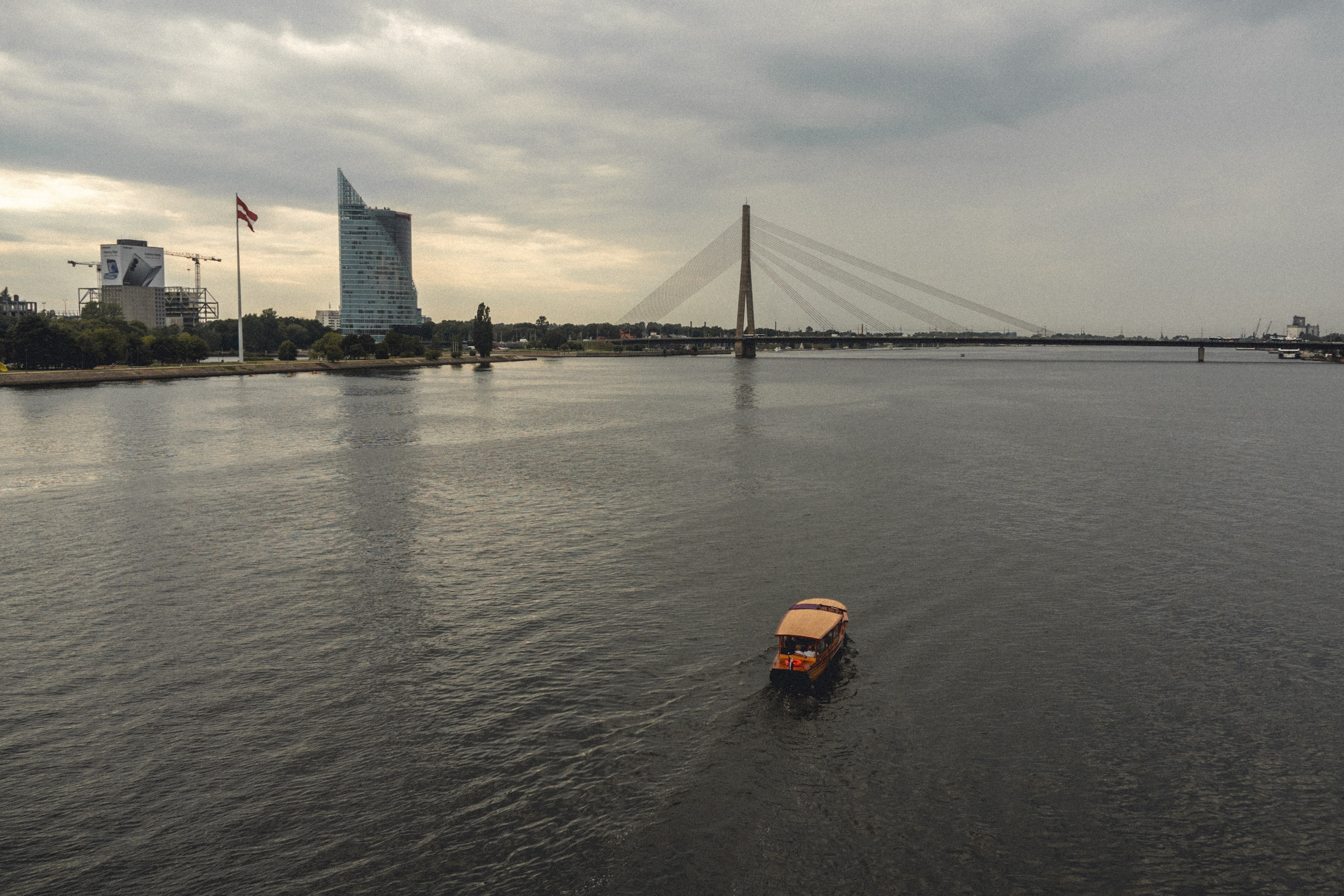 Voyage à Riga. Photographe sur Cote d’Azur. Portraits de familles, couples, enfants, événements