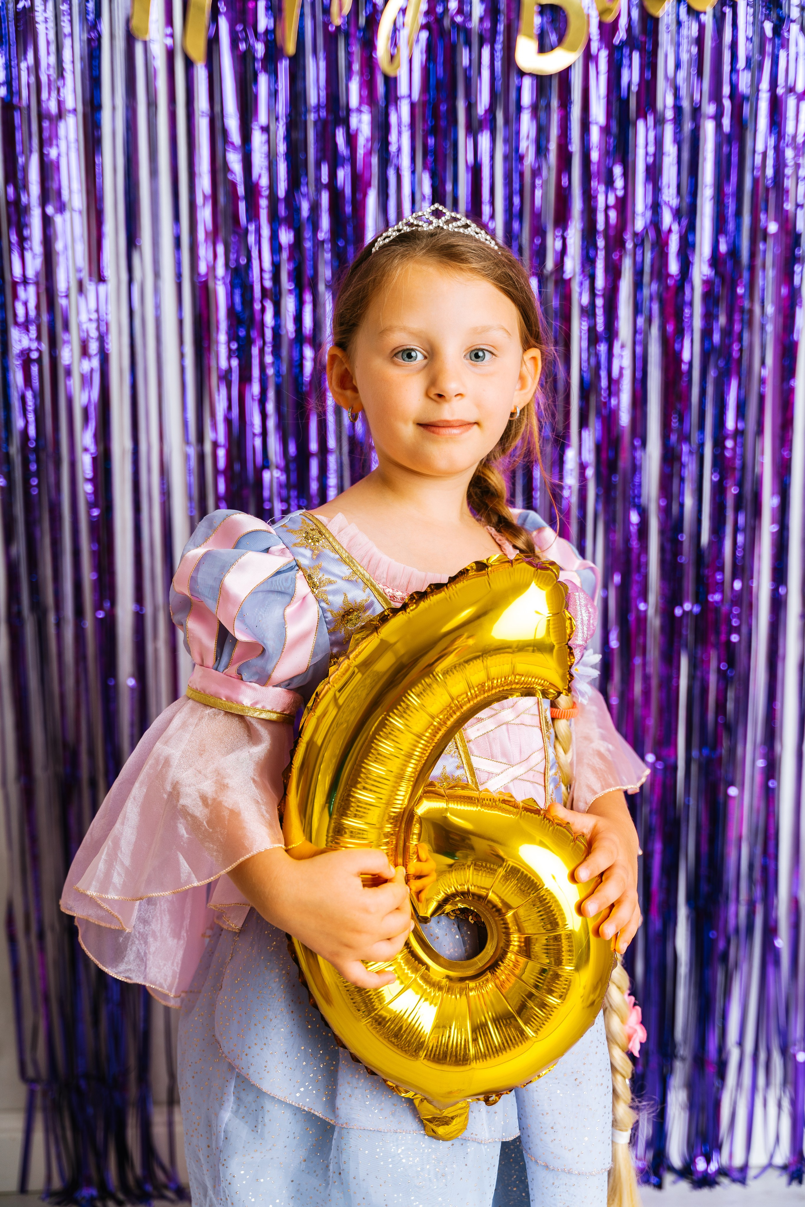 BIRTHDAY. Svitlana Miahka fotografa a Genova