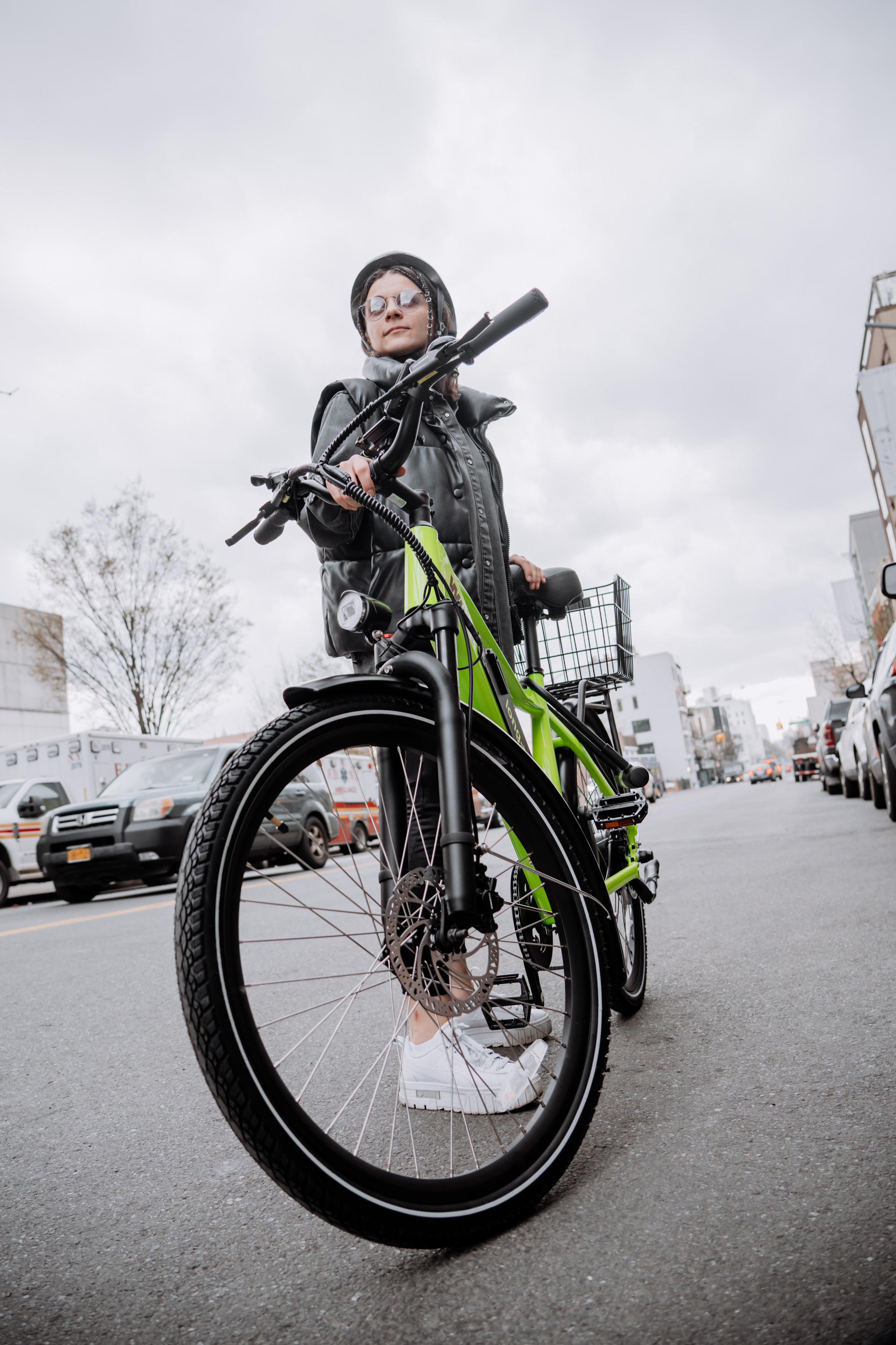 Photo shooting for a rental company. Portrait and wedding photographer in New York