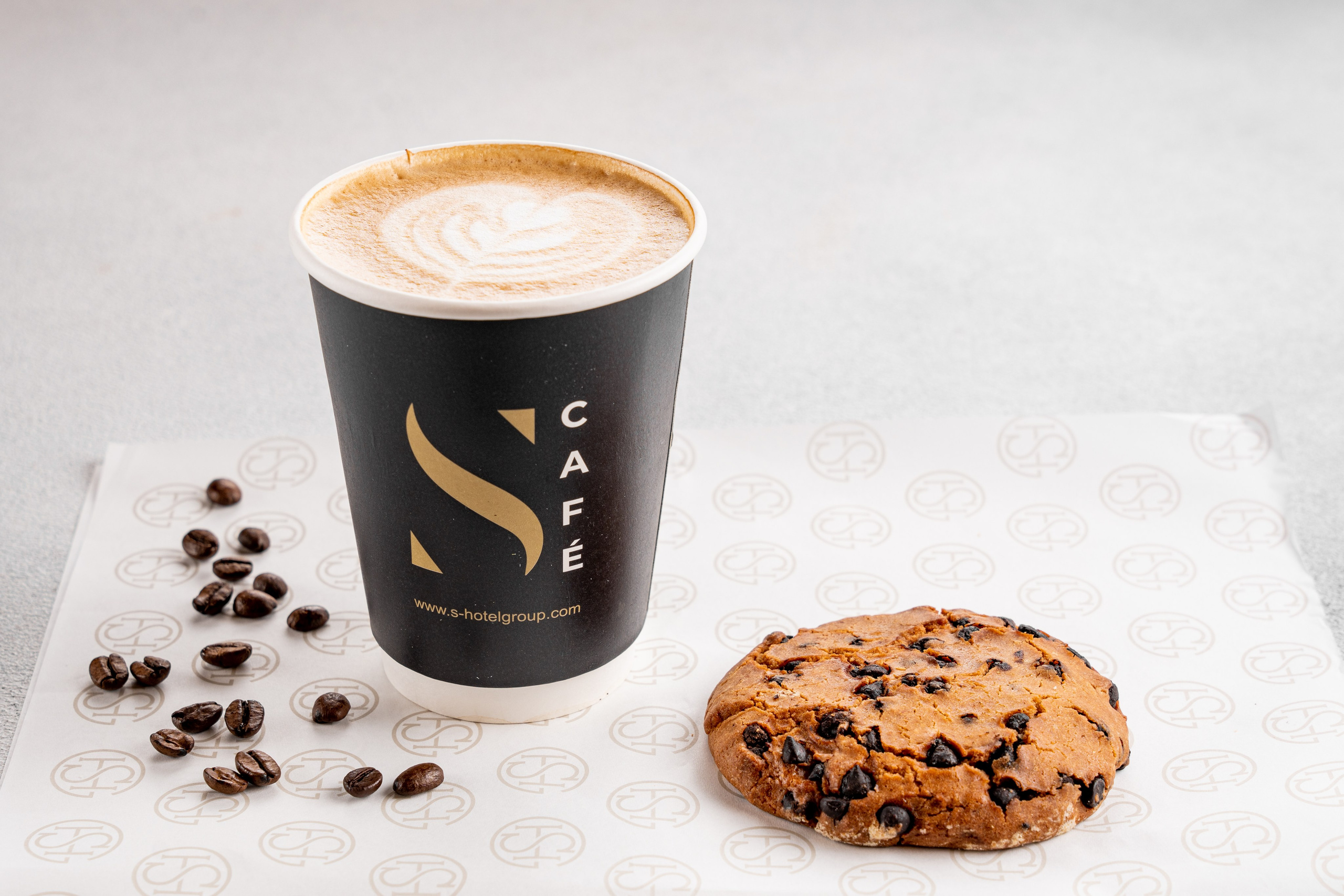 FOOD PHOTO. Photo and video production. Editing & retouching services. Training