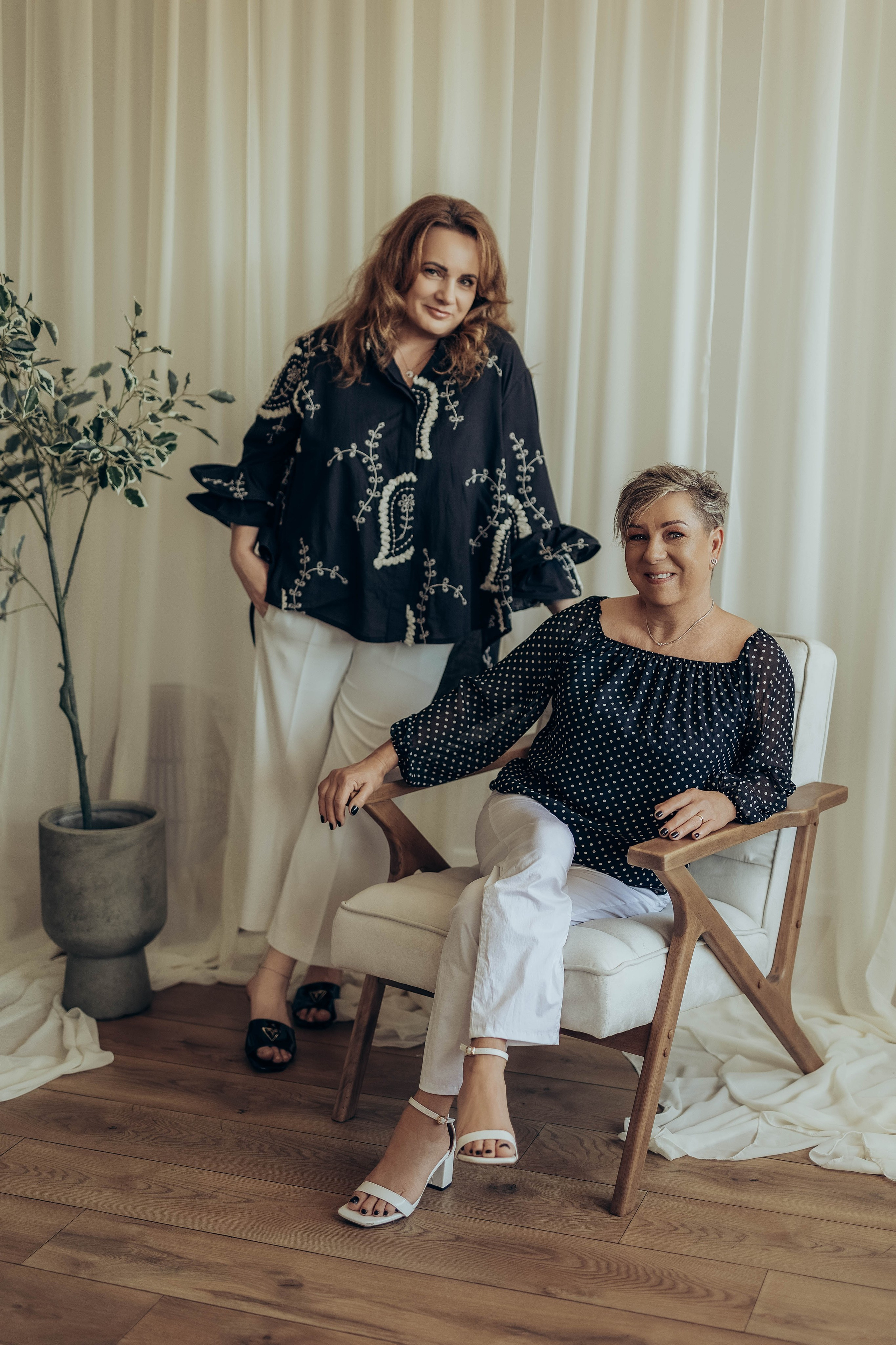 Cristina & Tatiana. Ana Iacob | Fotograf de Nunta Iași