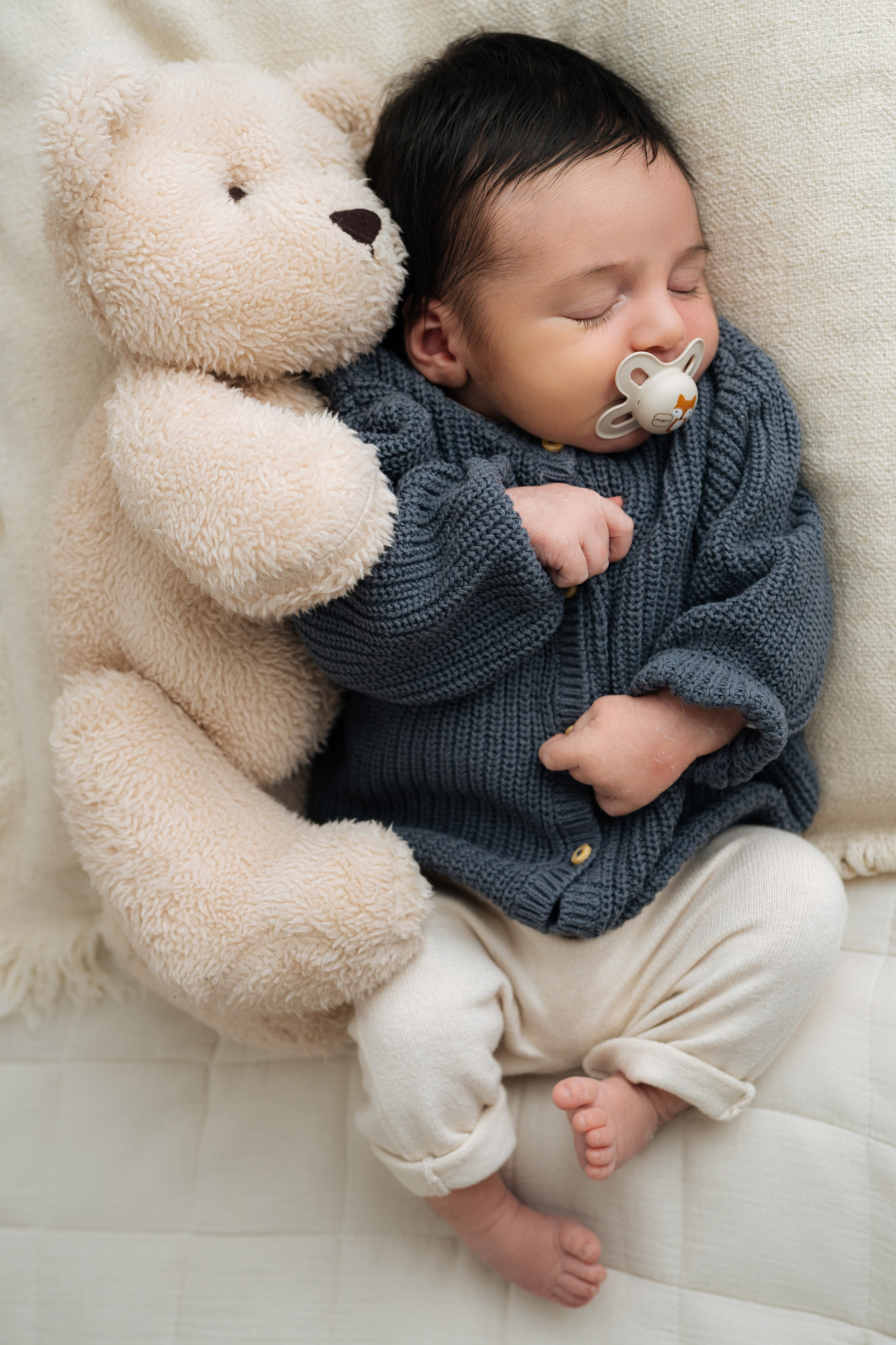 Newborn Studio. Katerina Sellitti - Newborn Fotografin aus Bern. Schweiz