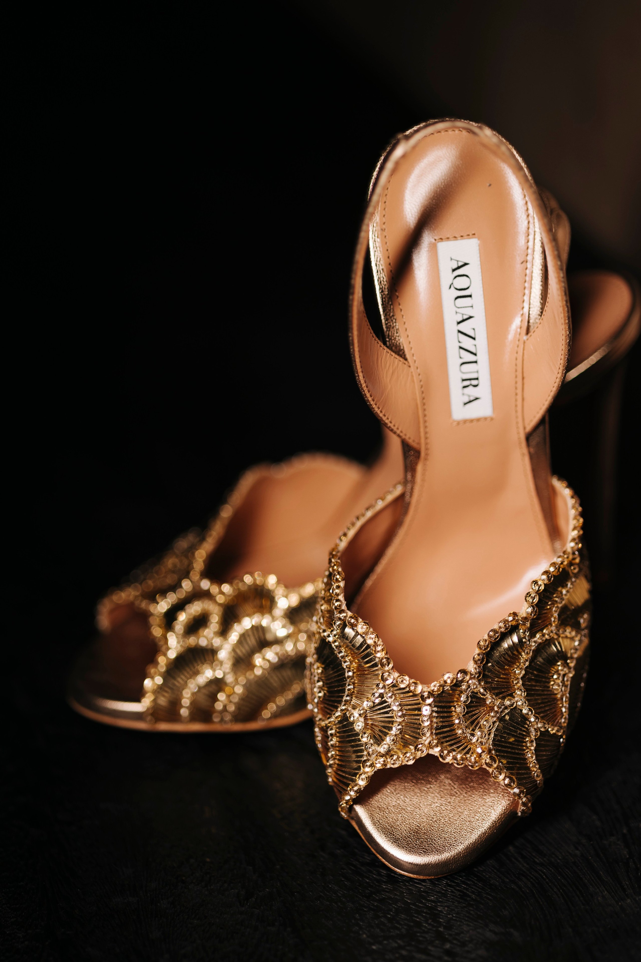 Meera Henna. Wedding, Maternity & Family Photographer in Dubai, UAE & Worldwide