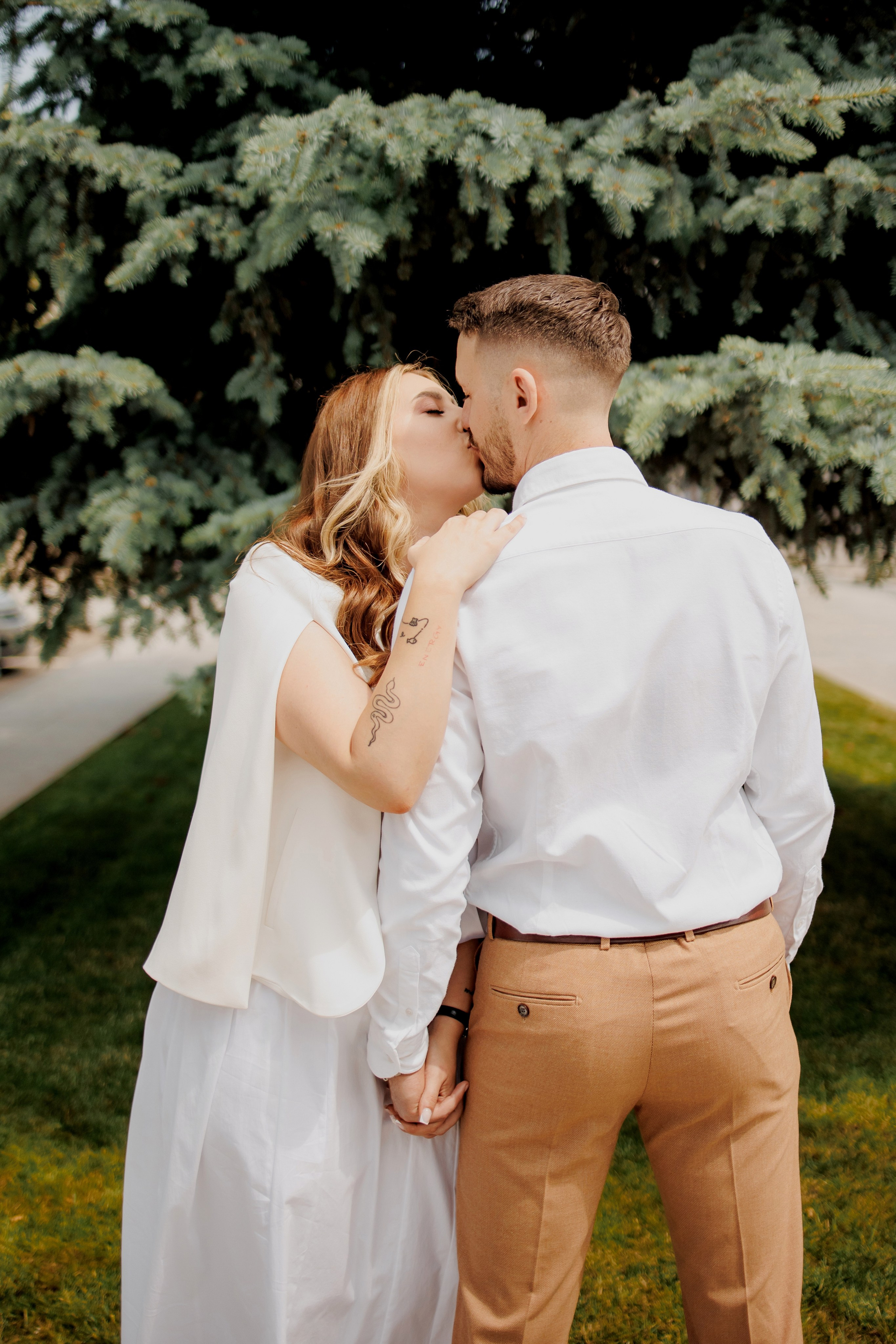 Alexandra & Stefan. Wedding Photographer, based in Iasi, Romania, but will travel all over the globe to make sure you look amazing in all your wedding photos
