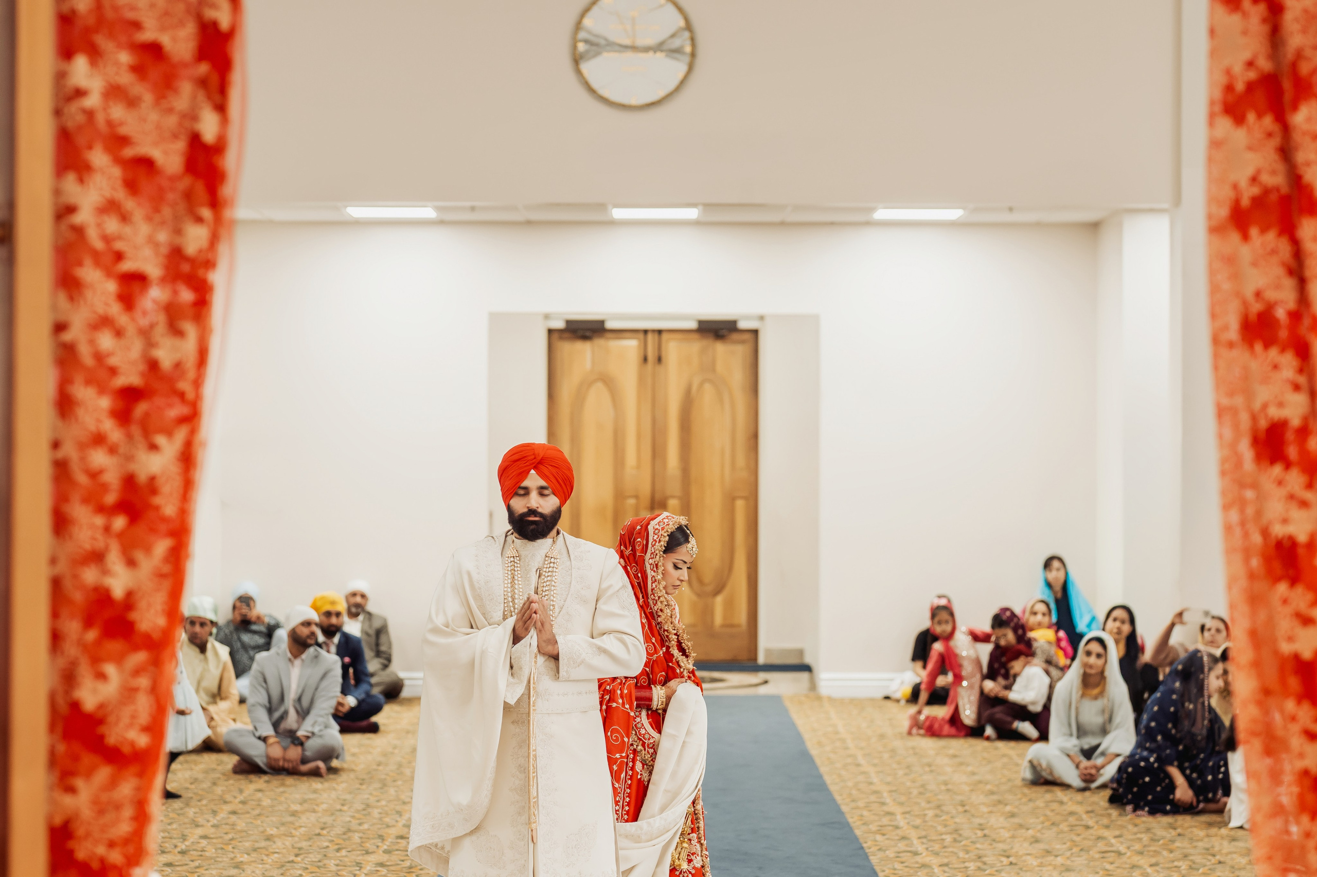 Gagan & Jasmeen. Wedding Photographer & Cinematographer studios