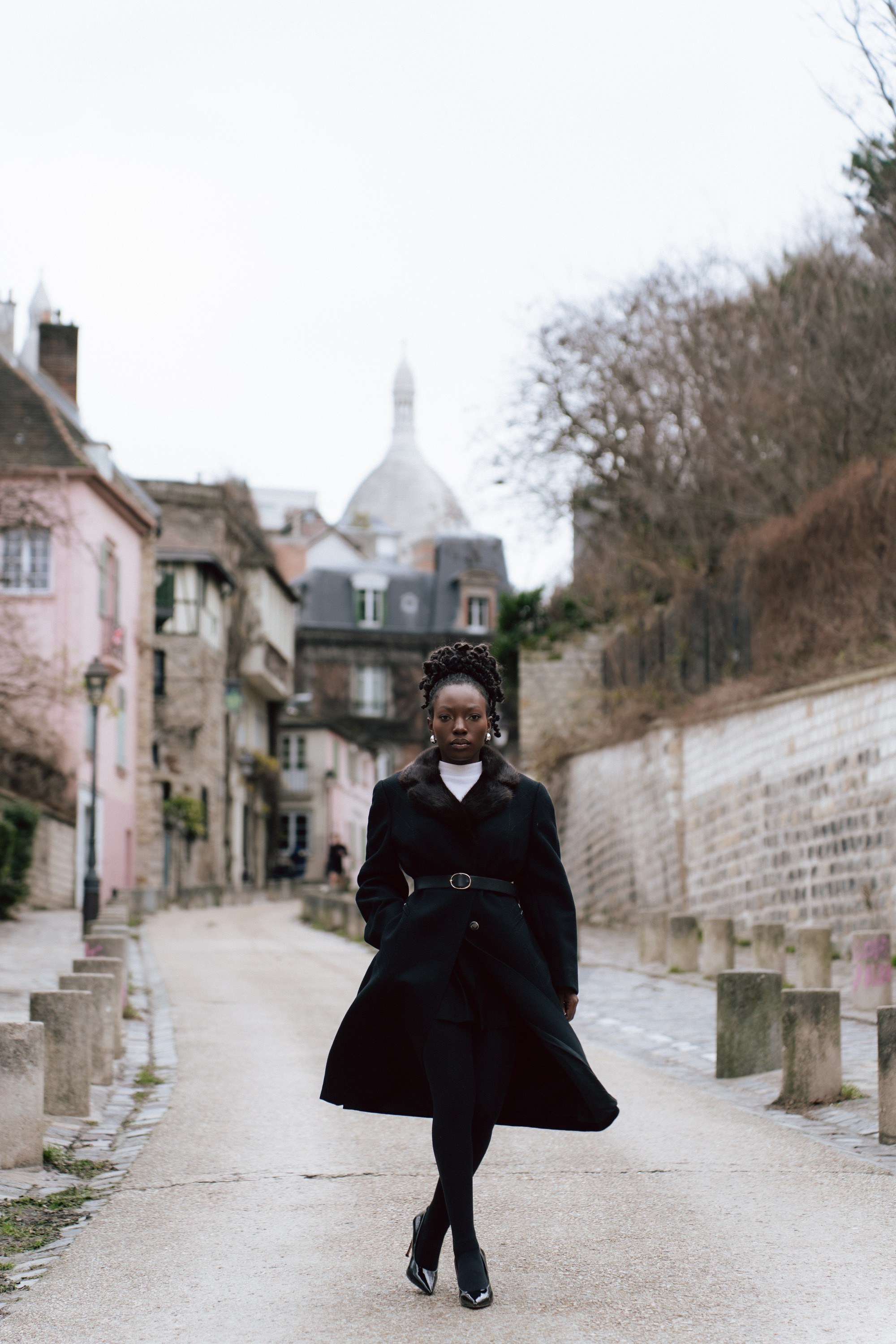 Solo Portrait Session: Monmartre. Paris Photographer & Videographer