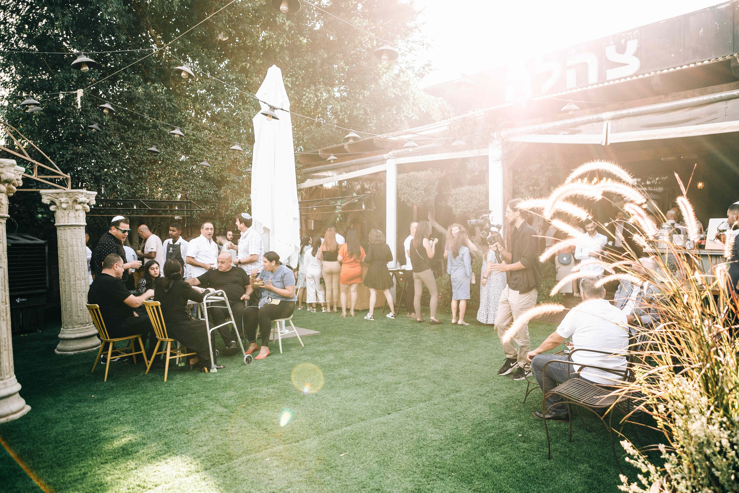 BRIT MILA (BIG EVENT). PHOTOGRAPHER IN ISRAEL