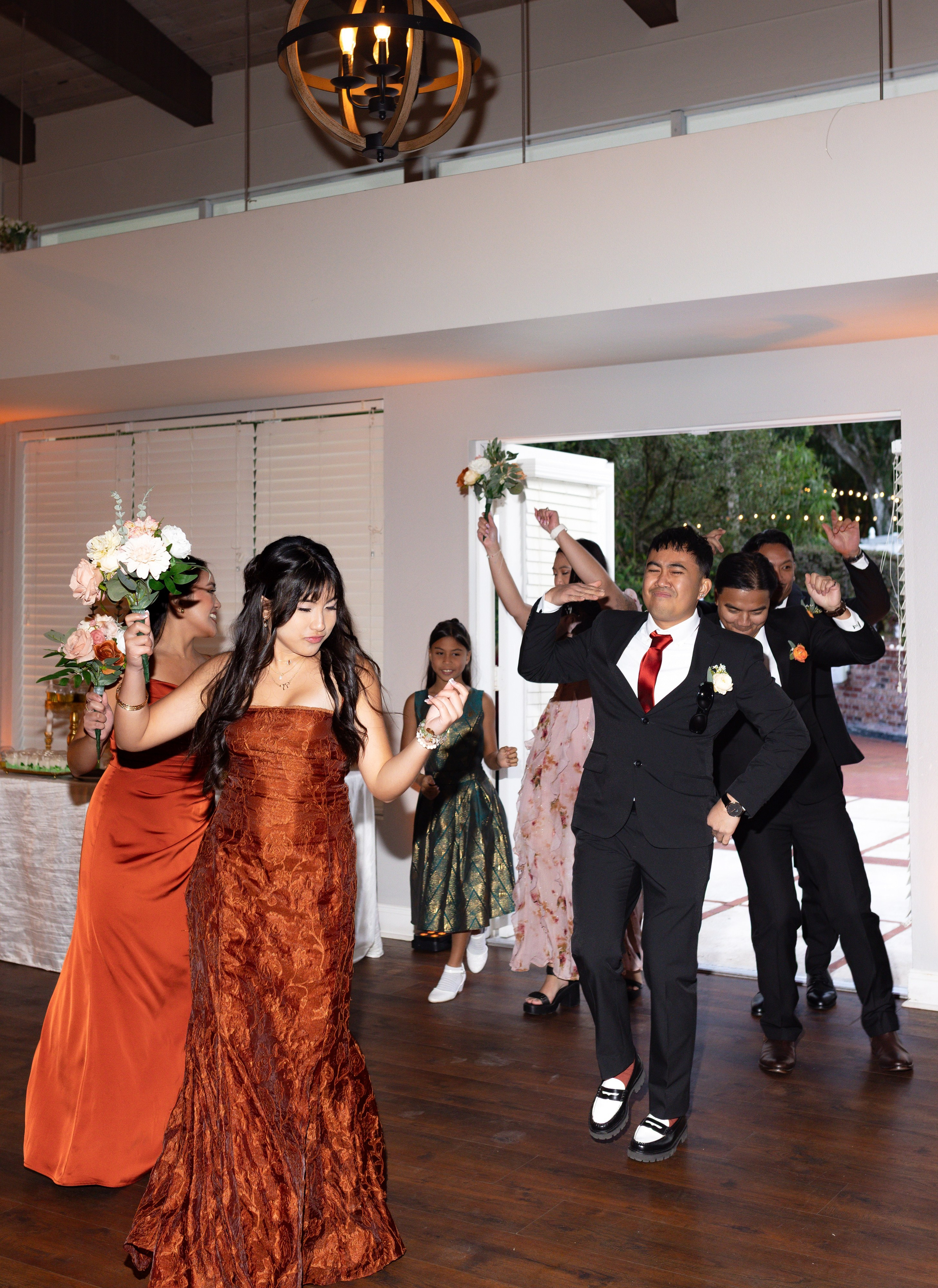 Eunice and RJ. Orlando. Photographer Anastasia Nagibina